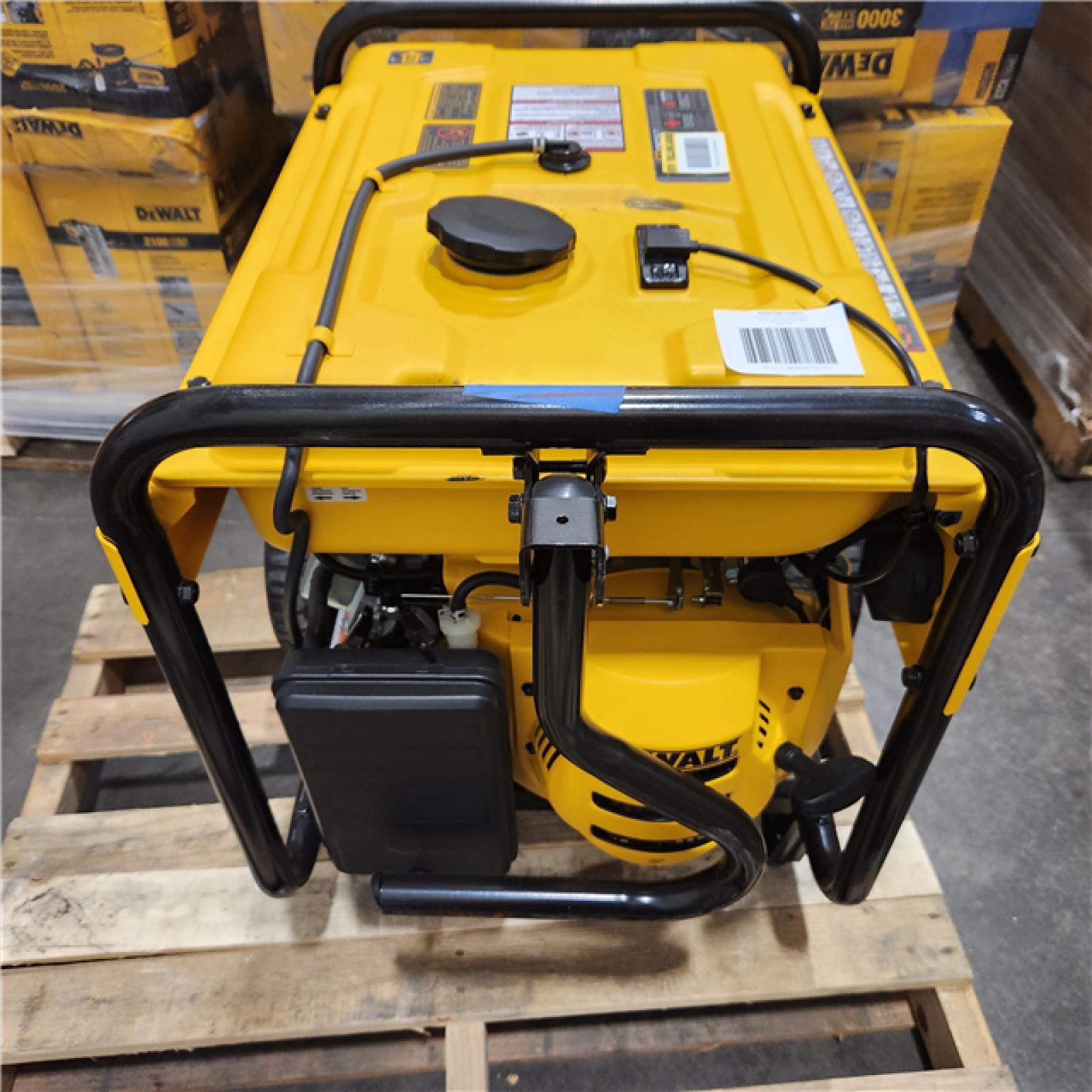 Dallas Location - As-Is DEWALT 10000 / 8000-Watt Electric Start Gas Powered
