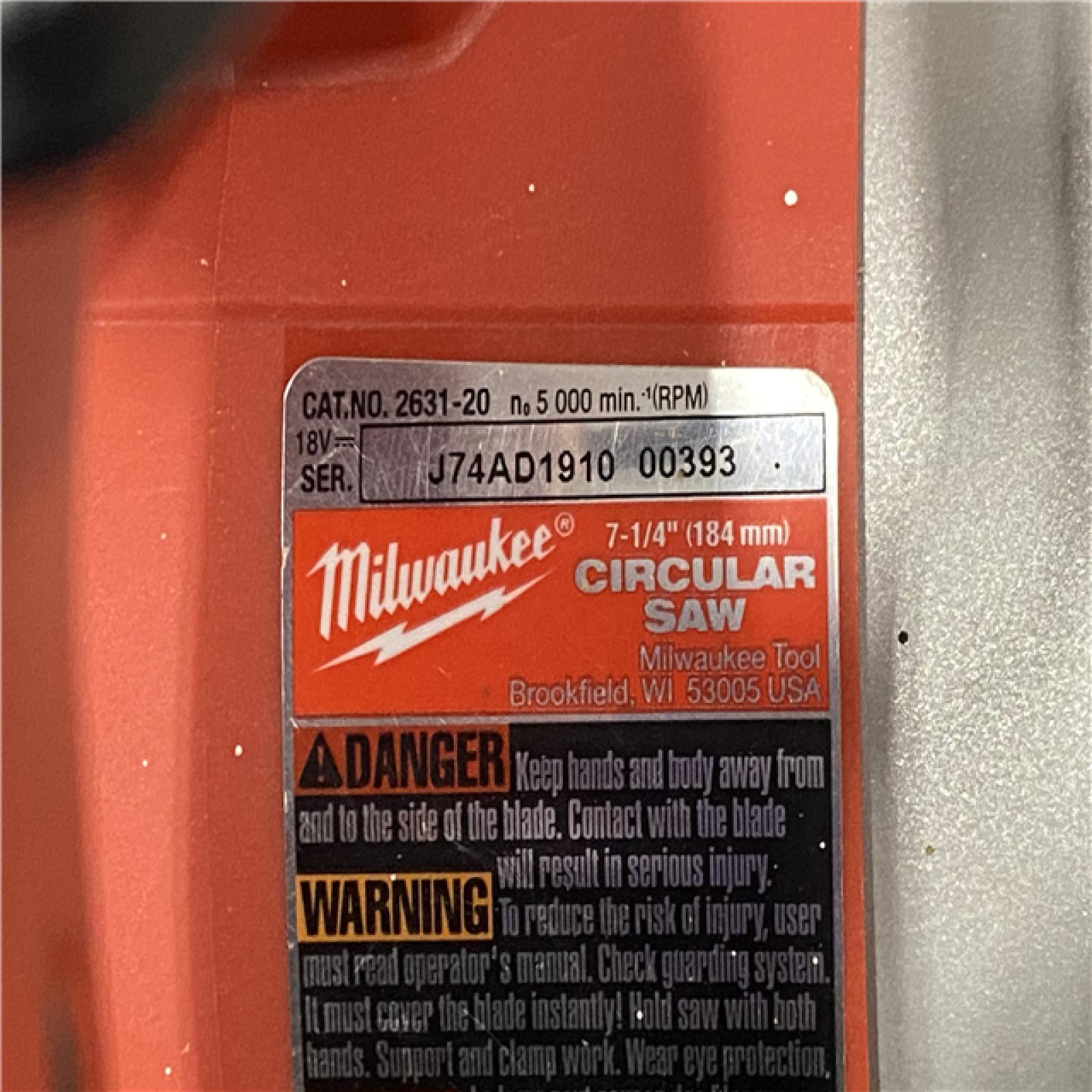 AS-IS Milwaukee 18V Lithium-Ion Brushless Cordless 7-1/4 in. Circular Saw (Tool-Only)