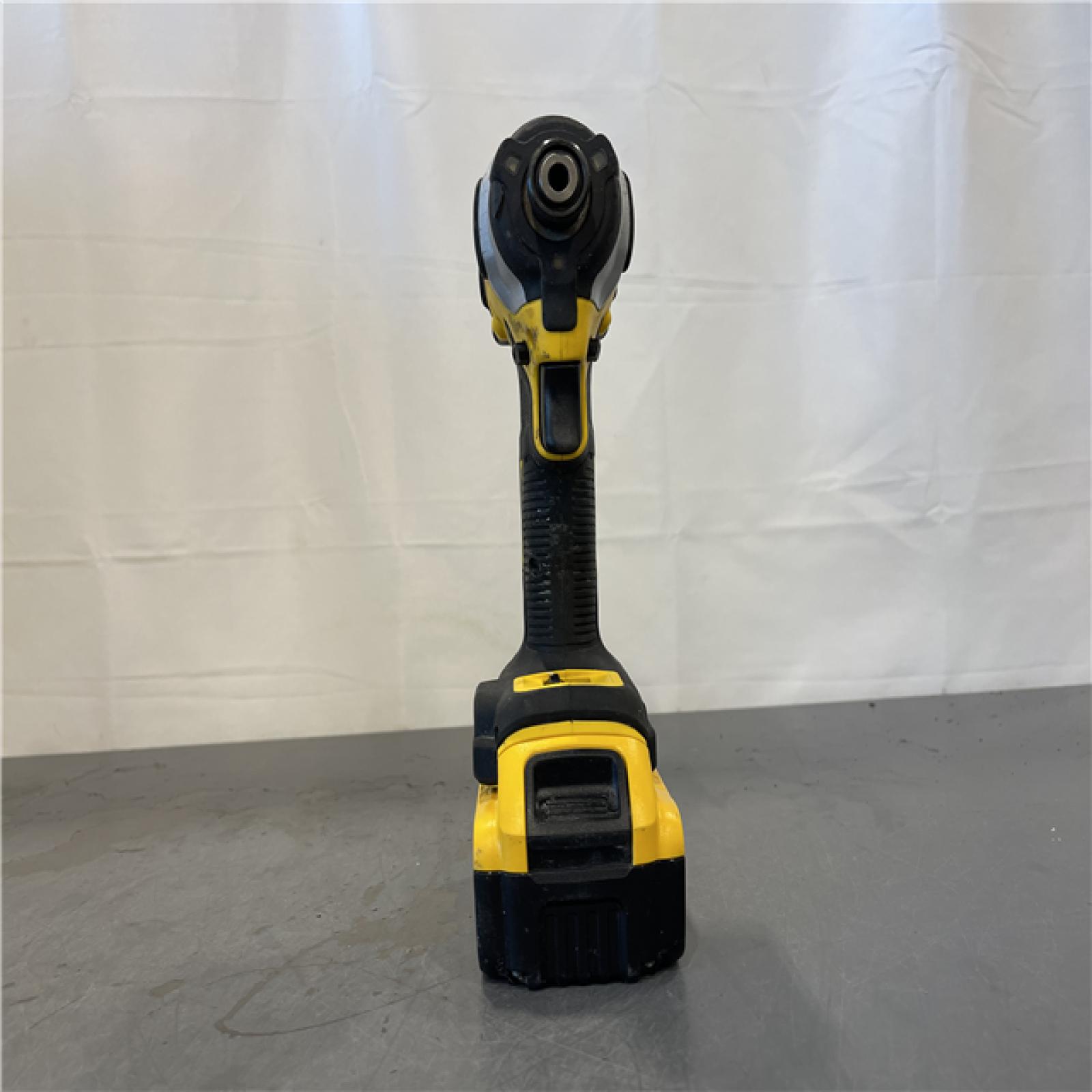 AS-IS - DeWalt 20V MAX ATOMIC 1/4 in. Cordless Brushless 3-Speed Impact Driver Kit