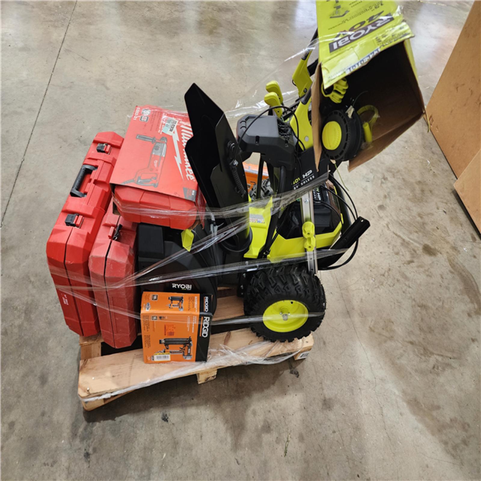 HOUSTON LOCATION - AS-IS TOOL PALLET