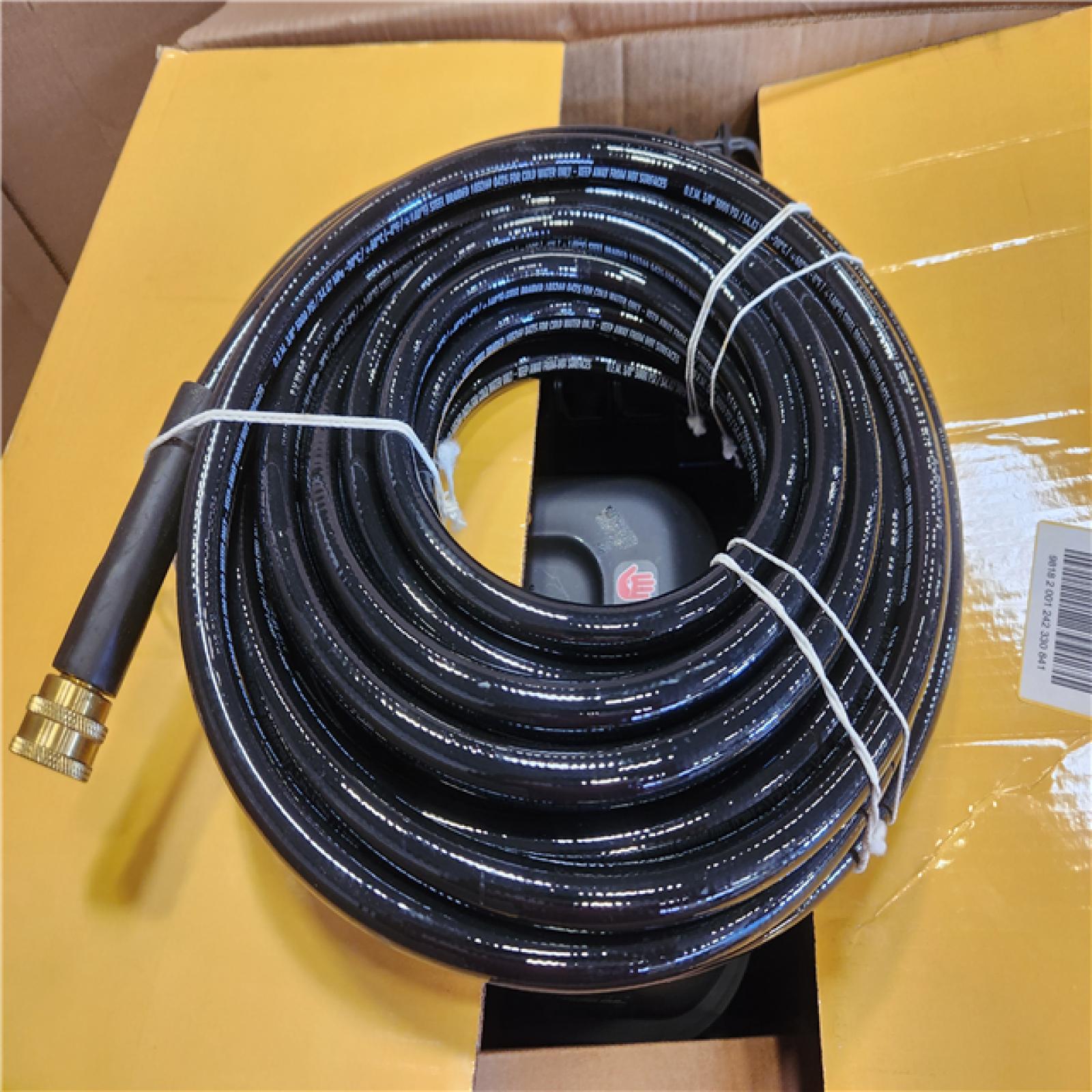 Phoenix NEW DEWALT 4400 PSI 4.0 GPM Gas Pressure Washer with 420cc Engine  Triplex Pump  Commercial Cold Water Power Washer