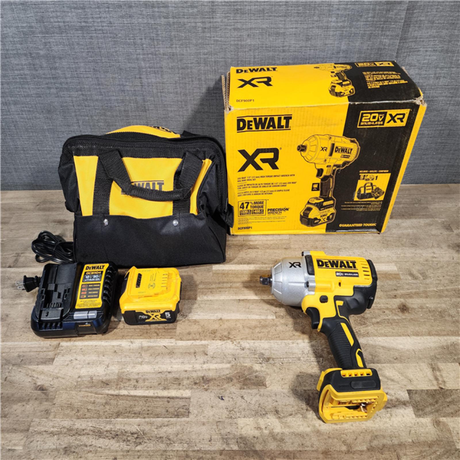 HOUSTON LOCATION - AS-IS DEWALT 20V MAX* XR 1/2 High Torque Impact Wrench W/ BATTERY & CHARGER
