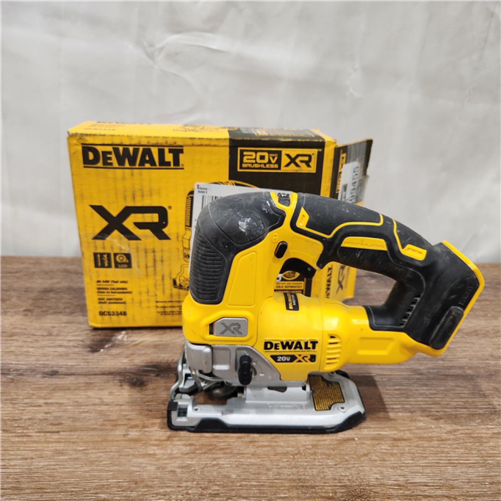 AS-IS DEWALT DCS334B 20V MAX XR Lithium-Ion Cordless Brushless Jig Saw (Tool Only)