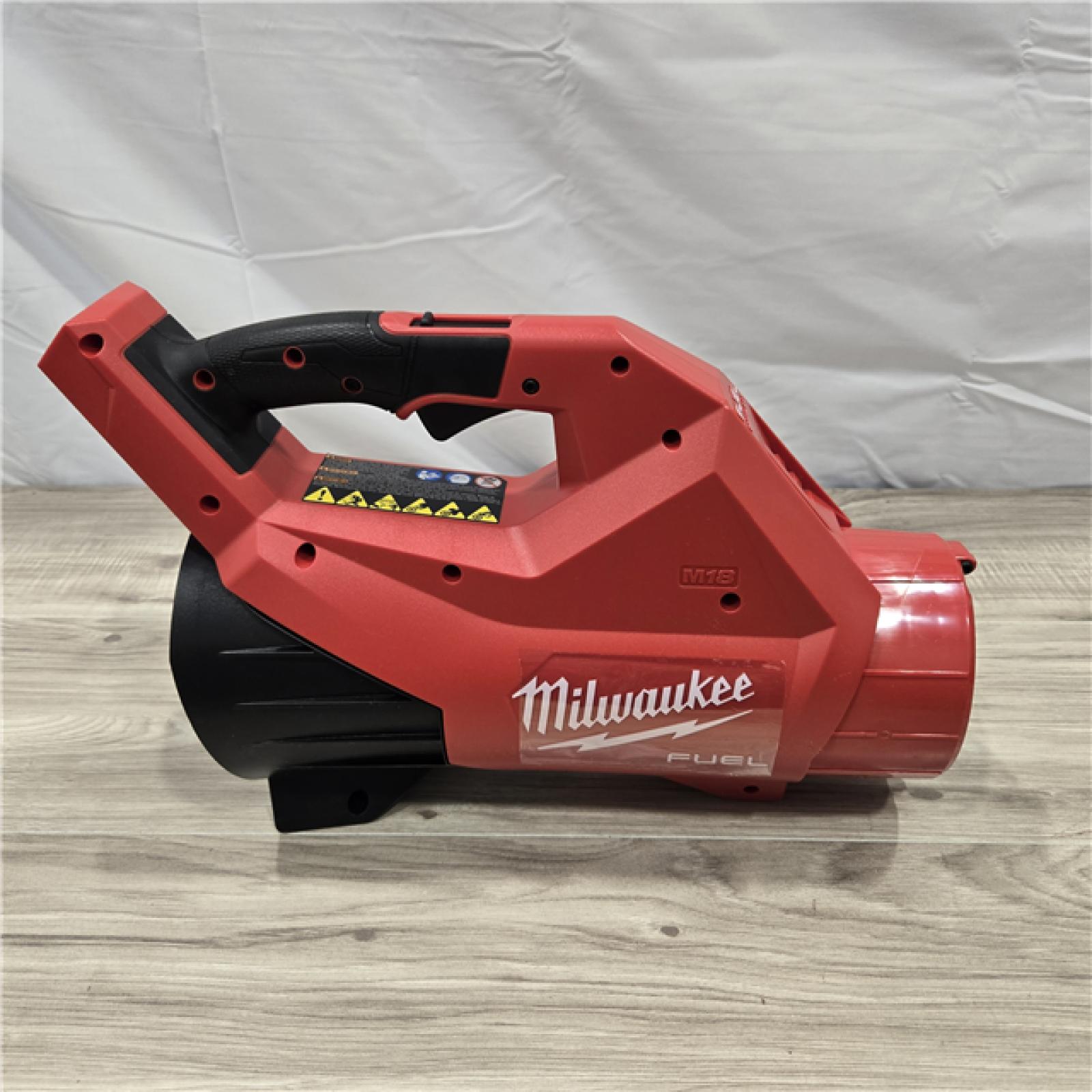 GOOD! - Milwaukee M18 FUEL Blower Kit 3017-21HD