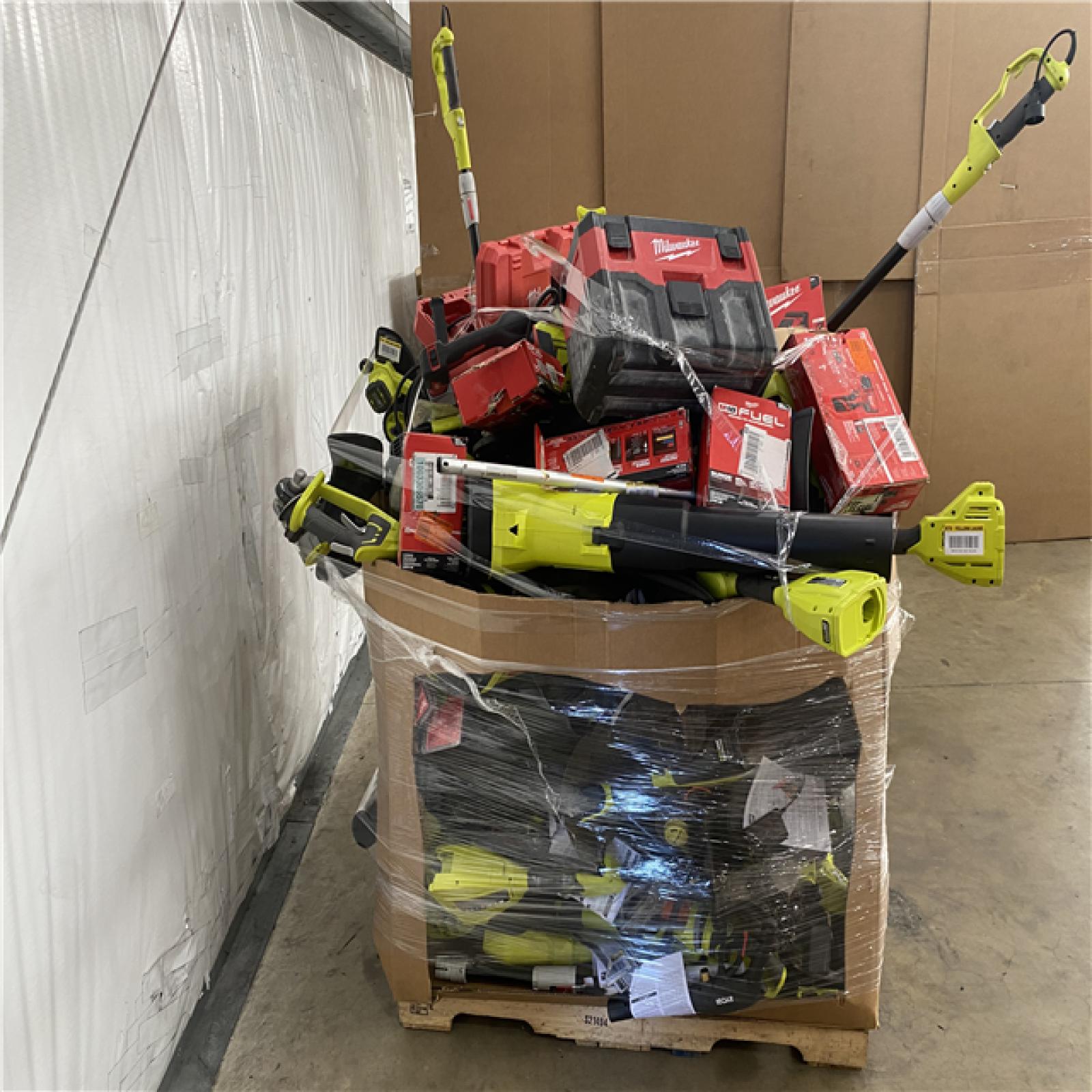 Houston Location AS IS - Tool Pallet