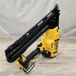 AS-IS DeWalt 15 GA ANGLED FINISH NAILER KIT