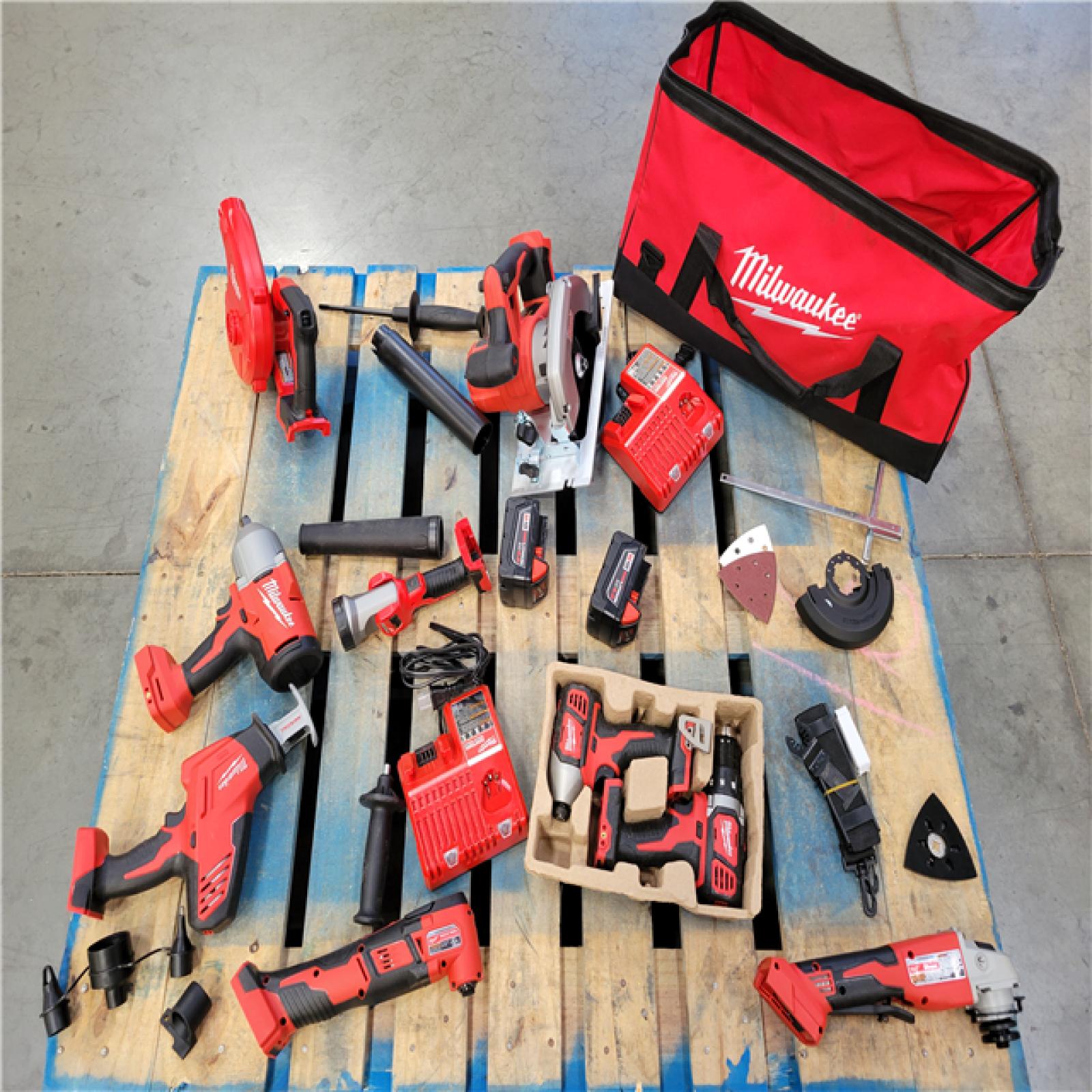 CALIFORNIA AS-IS MILWAUKEE M18 9-COMBO KIT WITH 2 BATTERIES AND 2 CHARGERS INCLUDED
