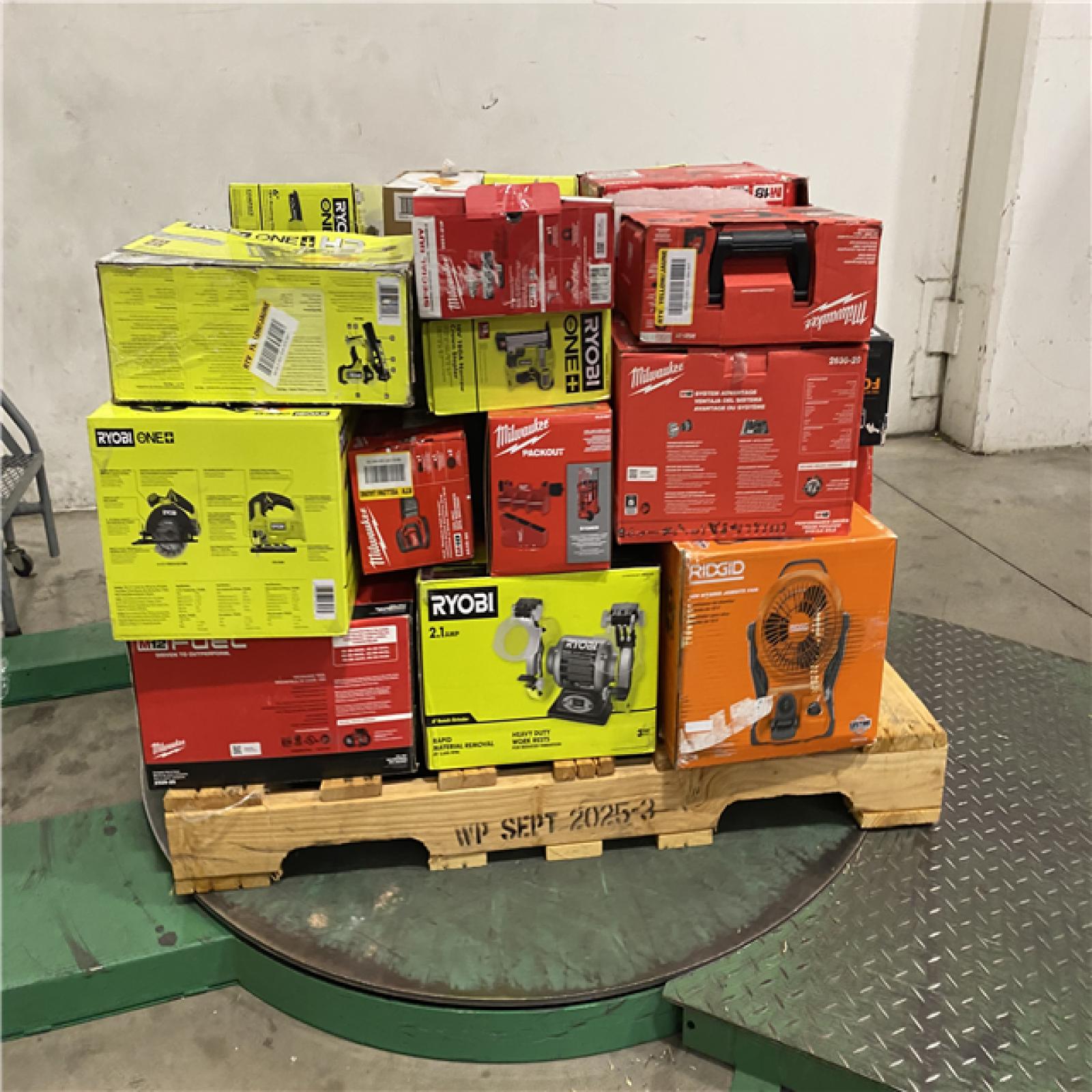 DALLAS LOCATION -AS-IS TOOL PALLET