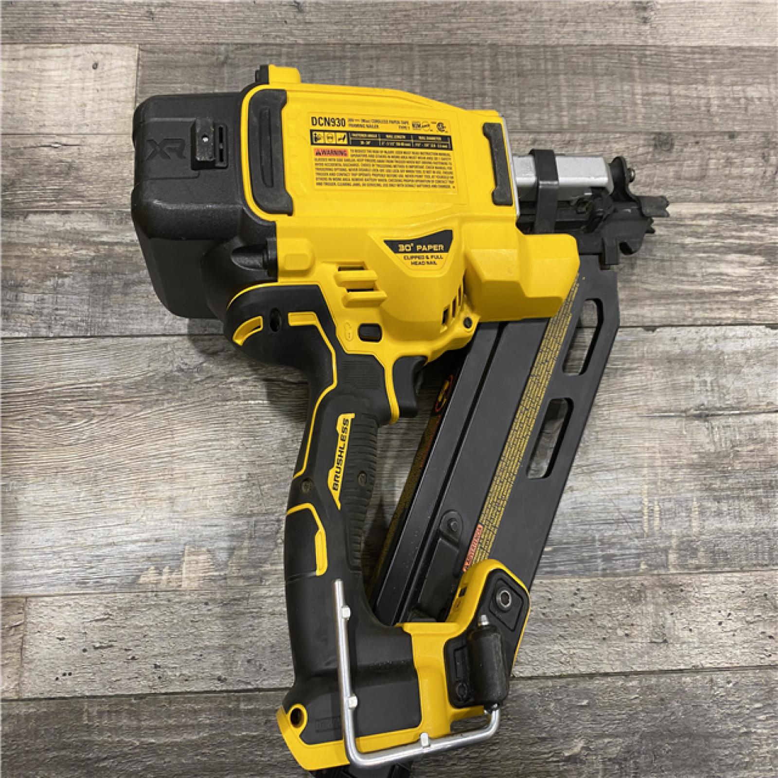 AS-IS DEWALT 20V 30 Degree Cordless Framing Nailer (Tool-Only)