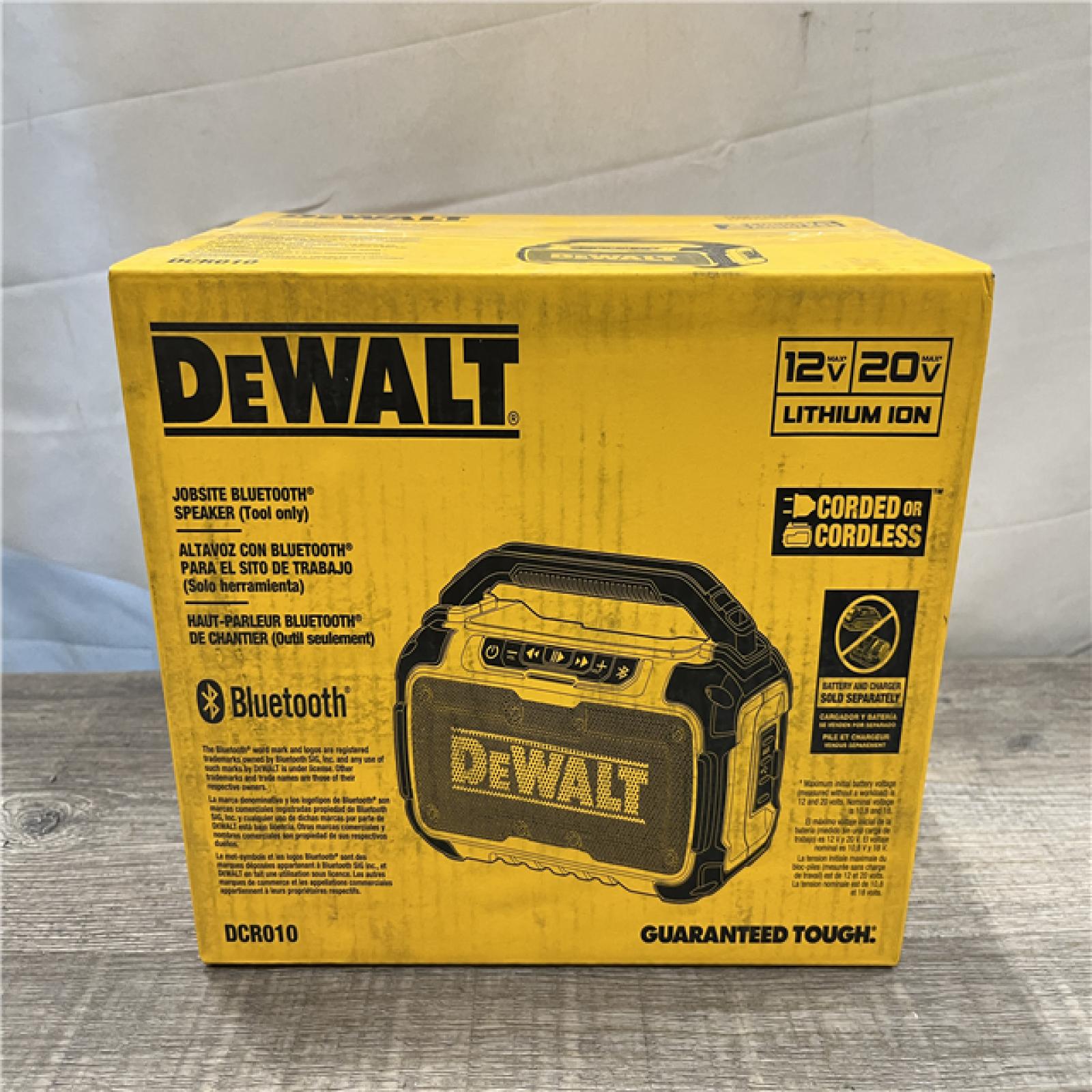 NEW - DEWALT 20V MAX Cordless Bluetooth Speaker (Tool Only)