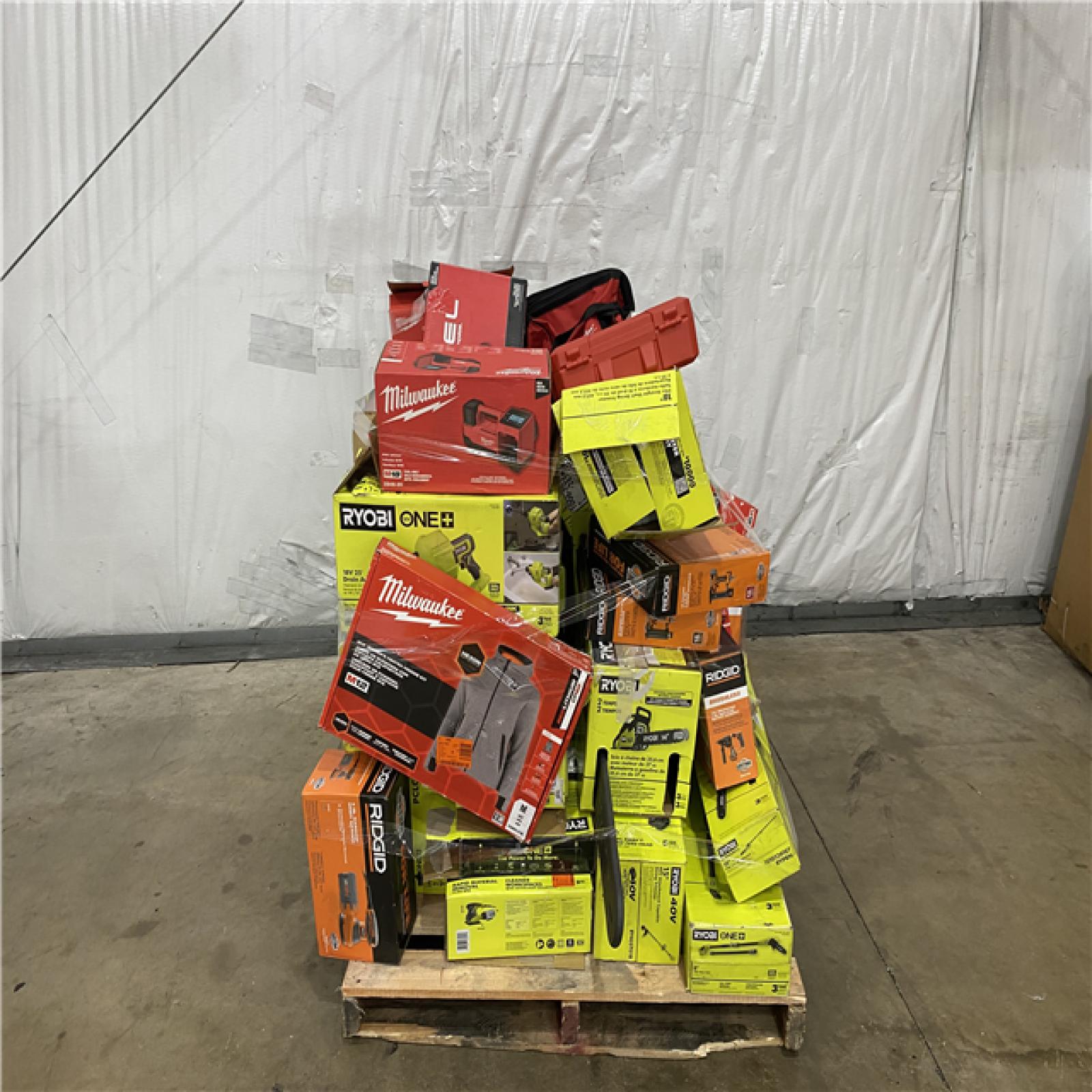 Houston Location AS IS - Tool Pallet