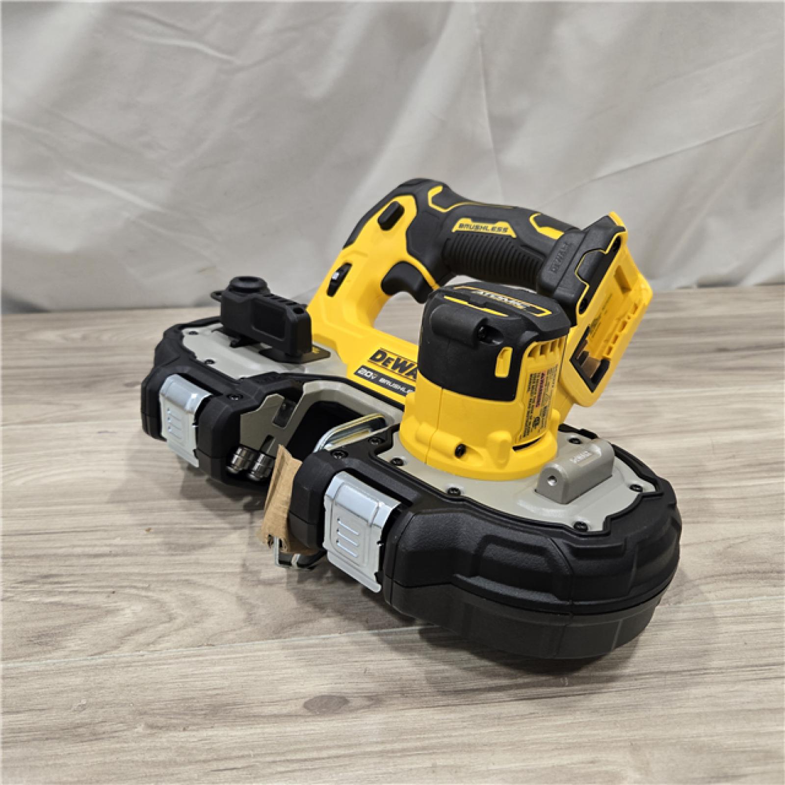 AS-IS DeWalt 20V MAX ATOMIC Cordless Compact Band Saw Kit