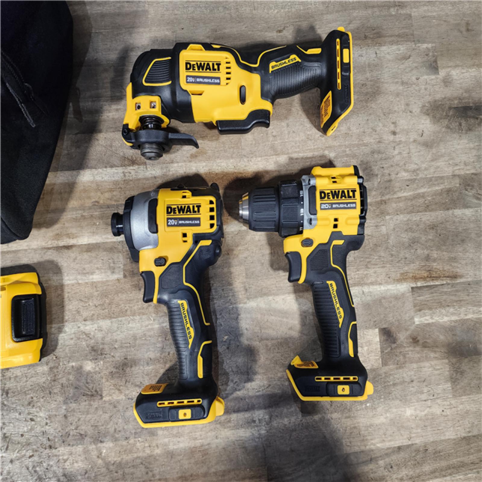 HOUSTON LOCATION - AS-IS DEWALT 3 TOOL COMBO KIT W/ (2) BATTERY & CHARGER
