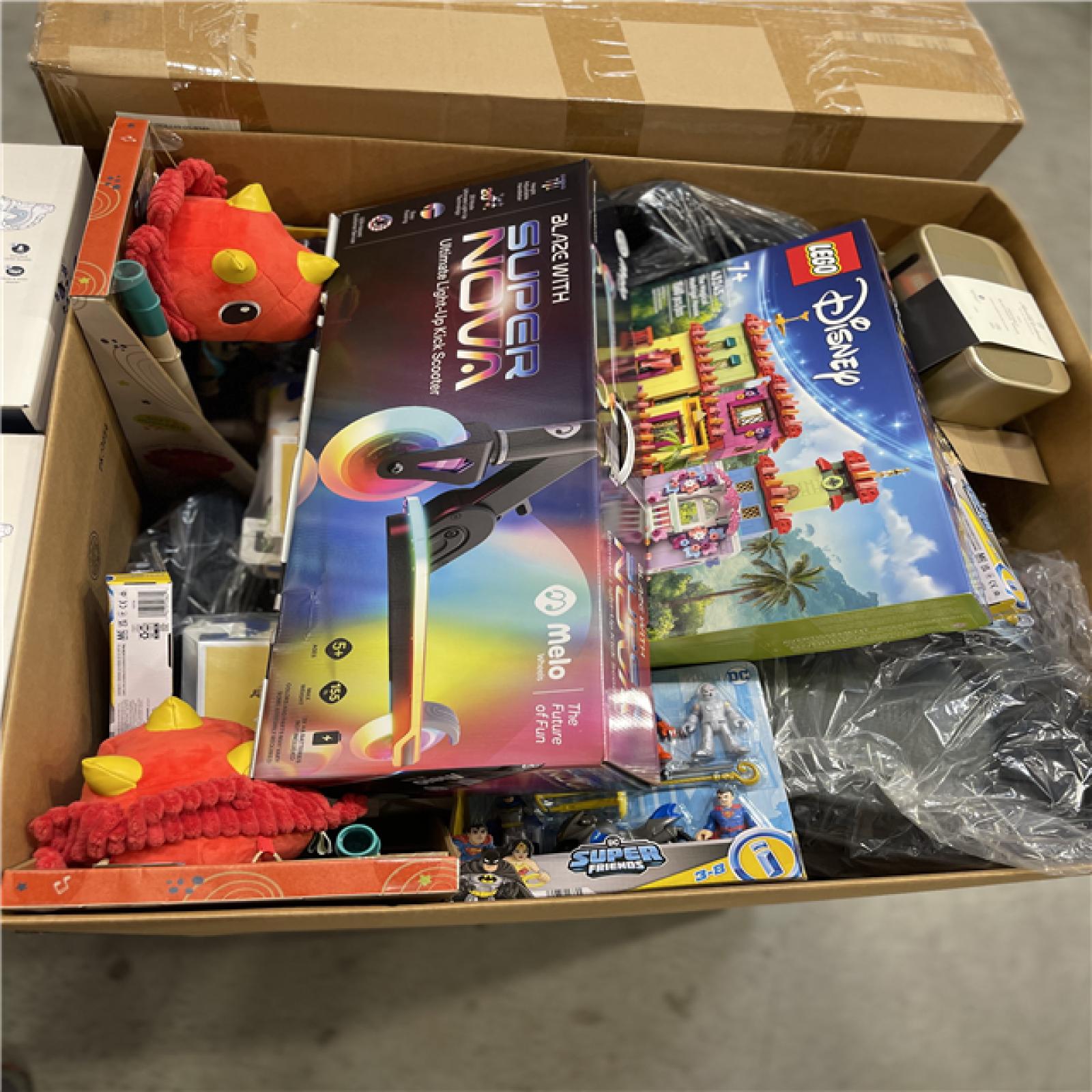 DALLAS LOCATION - NEW! BULLSEYE MIXED PALLET