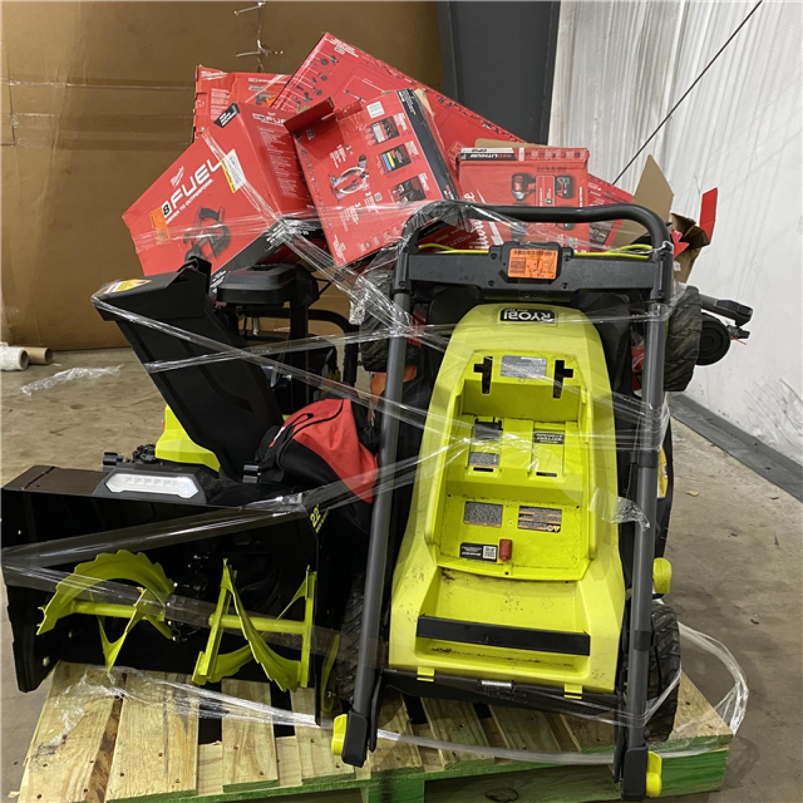 Houston Location AS IS - Tool Pallet