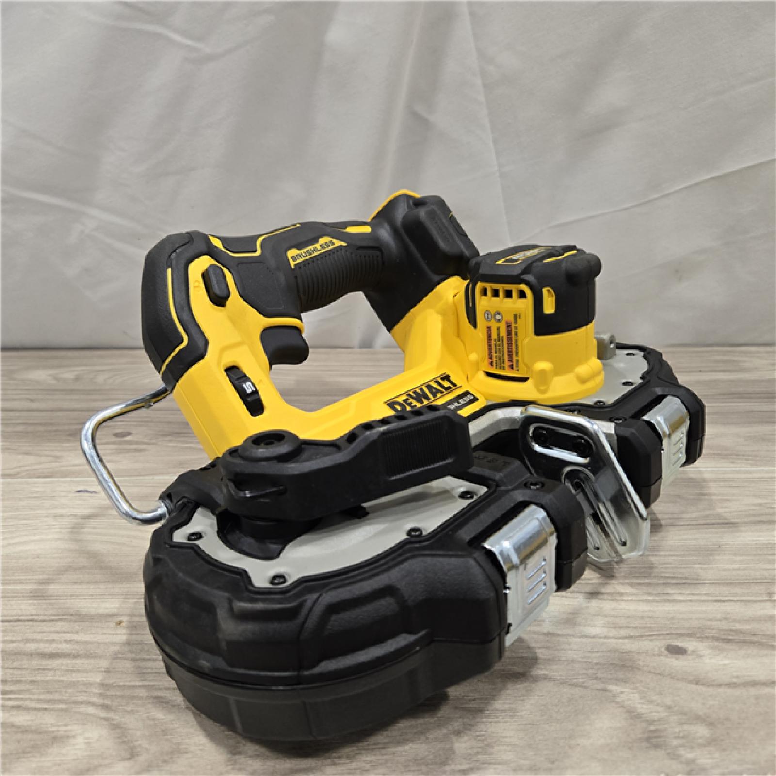 AS-IS Dewalt DCS377B 20V MAX ATOMIC Cordless 1-3/4 Compact Bandsaw