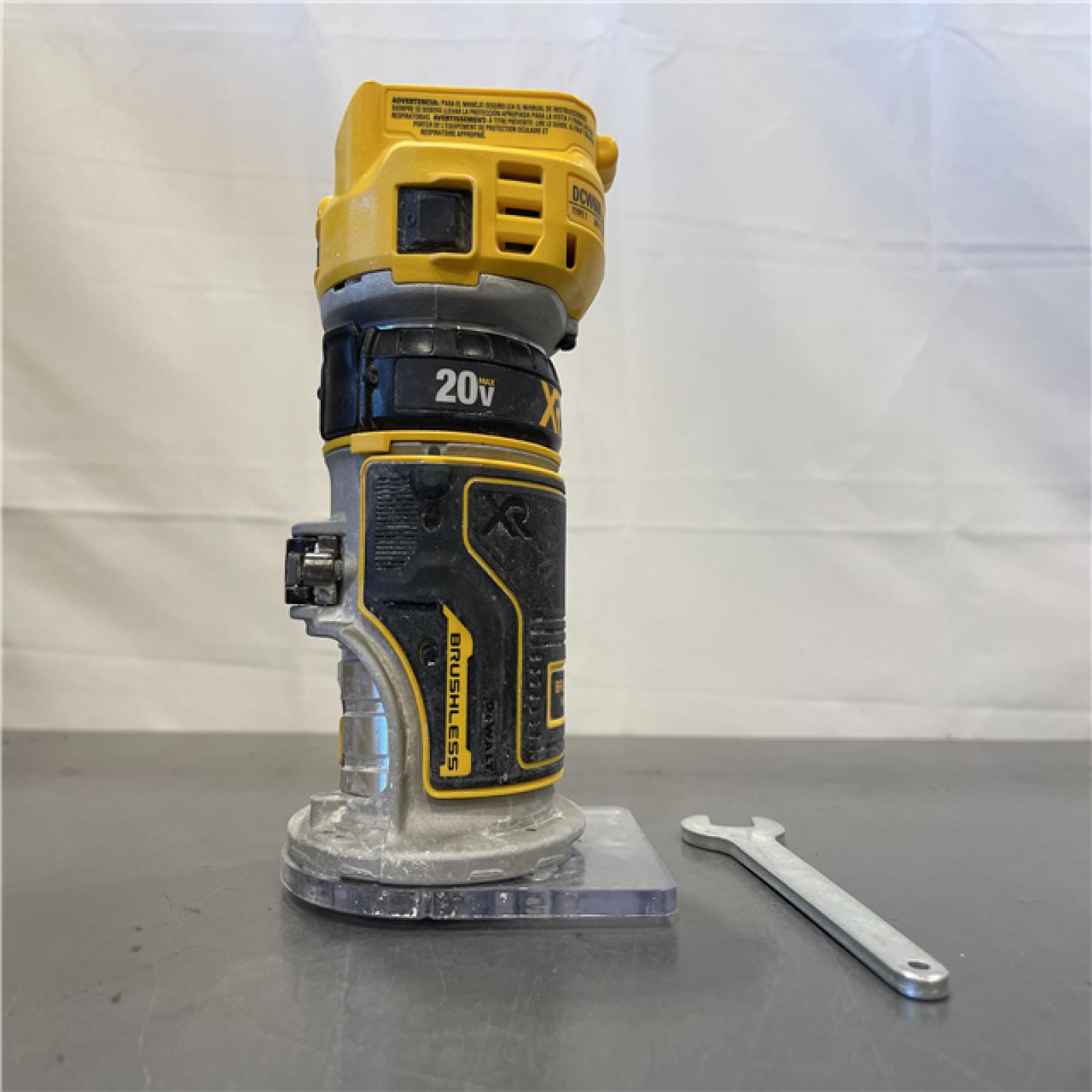 AS-IS -Dewalt 20V MAX XR Brushless Cordless Compact Router (Tool Only)