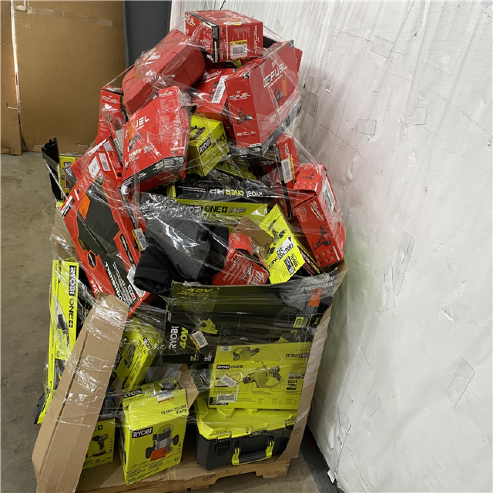 Houston Location AS IS - Tool Pallet