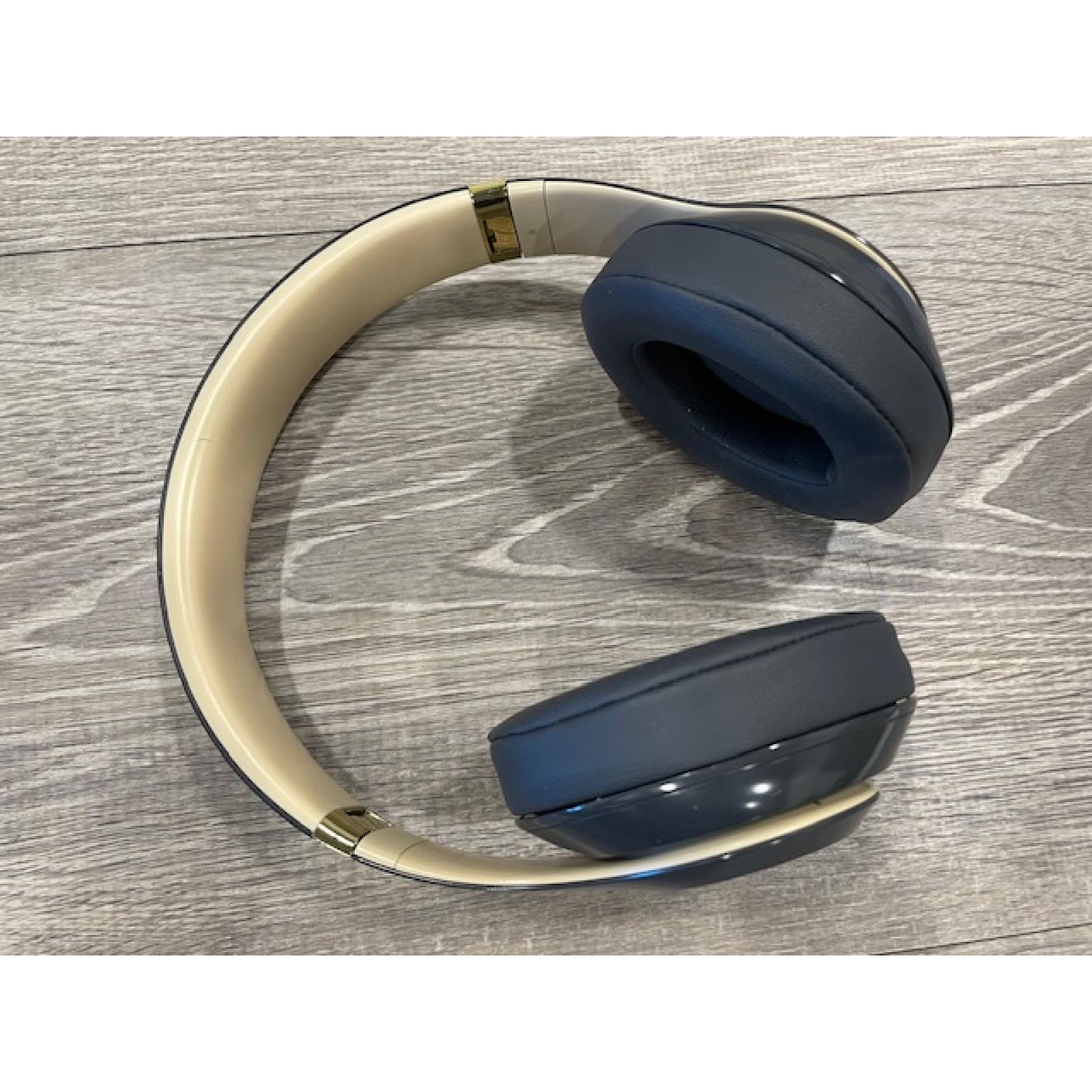 AS-IS Beats Studio Pro Wireless - Gray