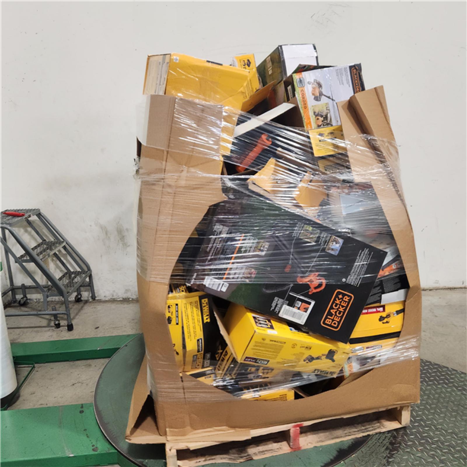 Dallas Location - As-Is DEWALT Tool Pallet