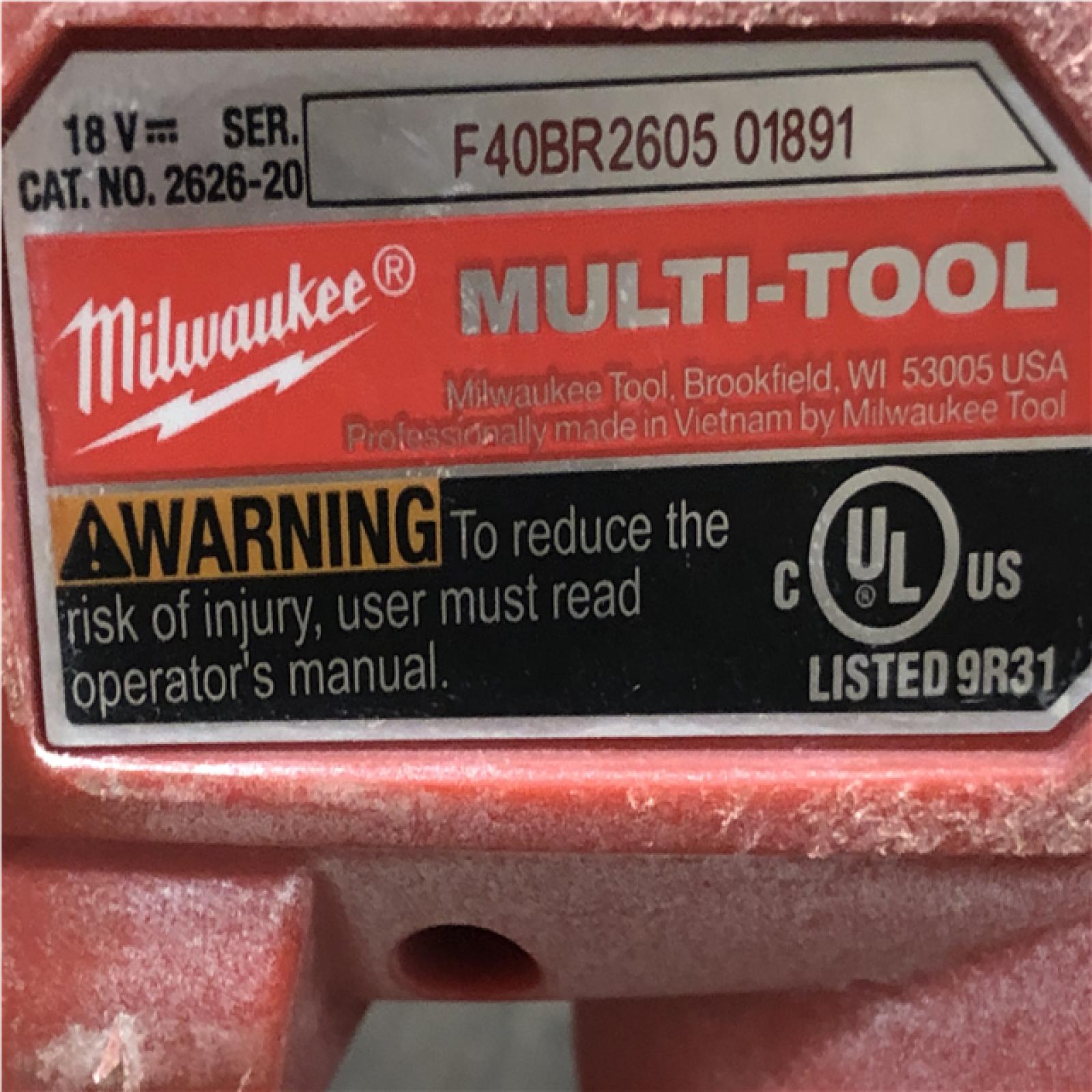 AS-IS Milwaukee 18V Lithium-Ion Cordless Oscillating Multi-Tool (Tool-Only)