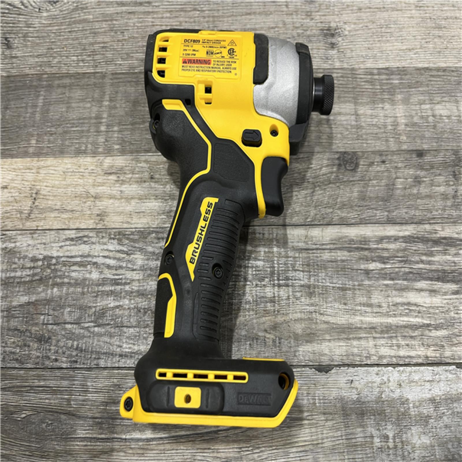 AS-IS DEWALT Atomic 20V Max Lithium-Ion Brushless Cordless Compact 1/4 in. Impact Driver Kit