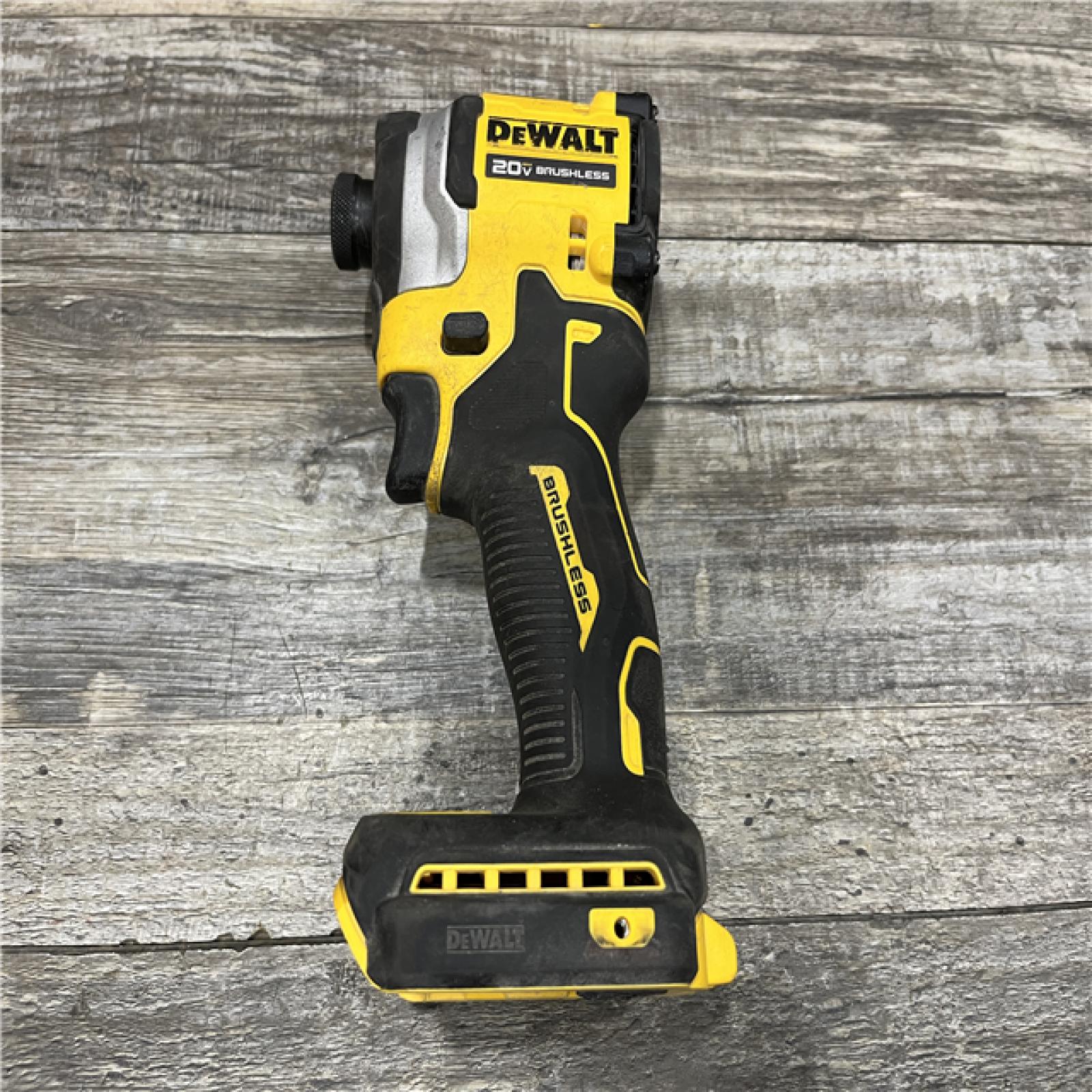 AS-IS DEWALT ATOMIC 20V MAX Lithium-Ion Cordless 1/4 in. Brushless Impact Driver Kit