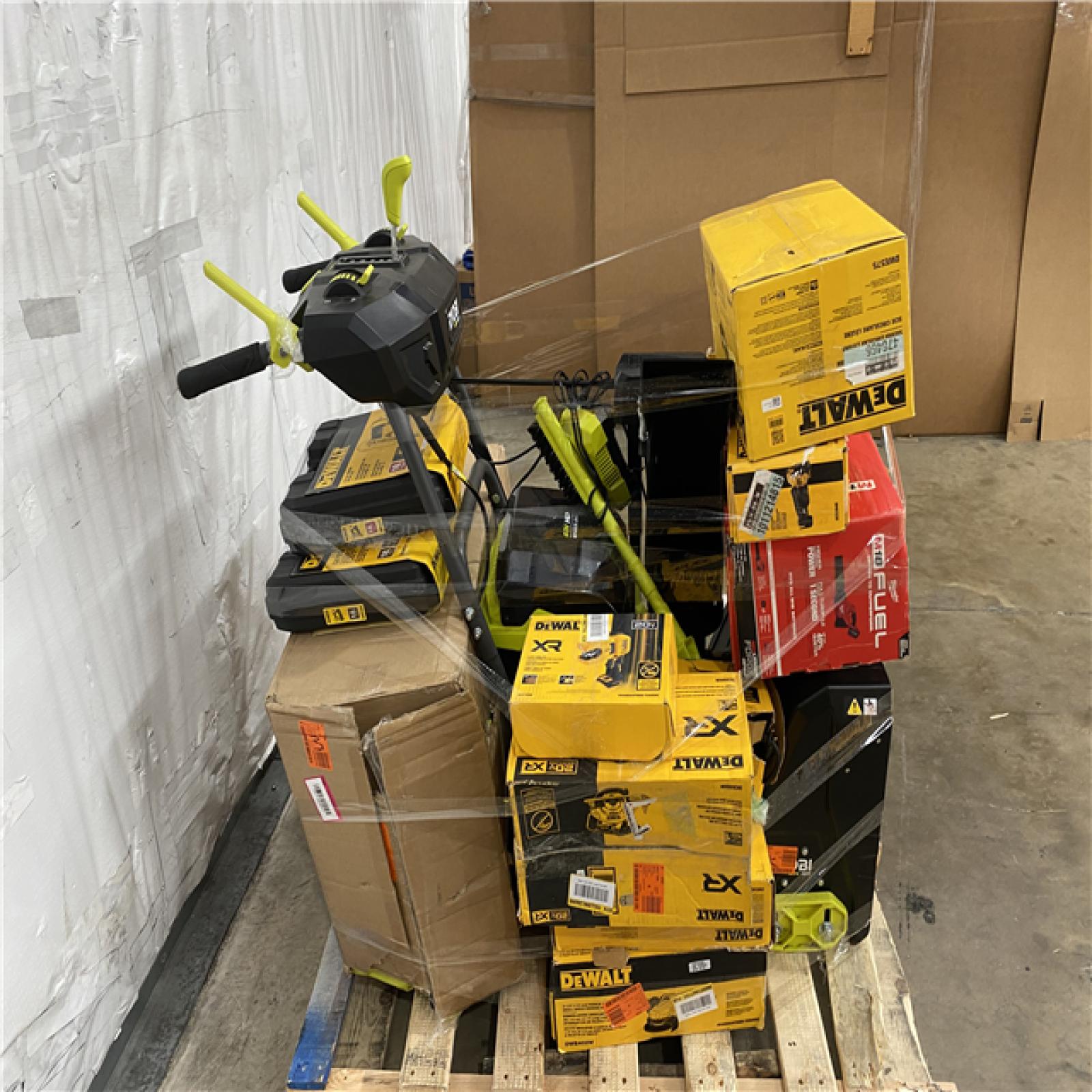 Houston Location AS IS - Tool Pallet