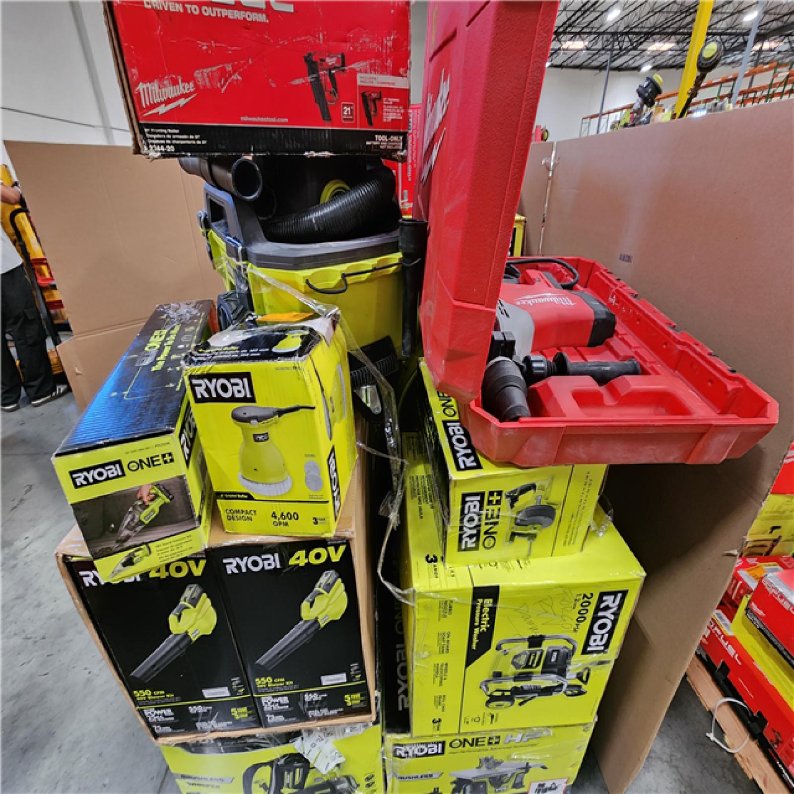 CALIFORNIA AS-IS TOOL PALLET