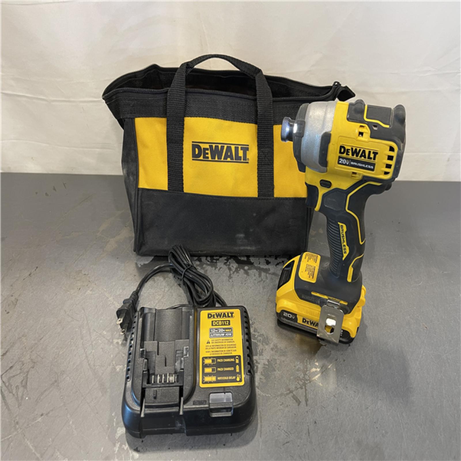 AS-IS - DEWALT ATOMIC 20V MAX* Brushless Cordless Compact 1/4 in. Impact Driver Kit