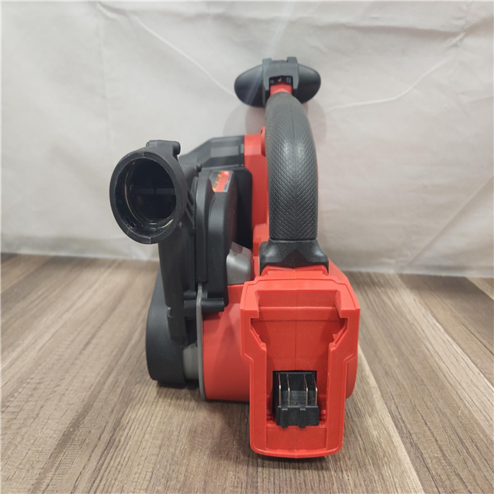 AS-IS- Milwaukee M18 FUEL 18-Volt Lithium-Ion Cordless Belt Sander (Tool-Only)
