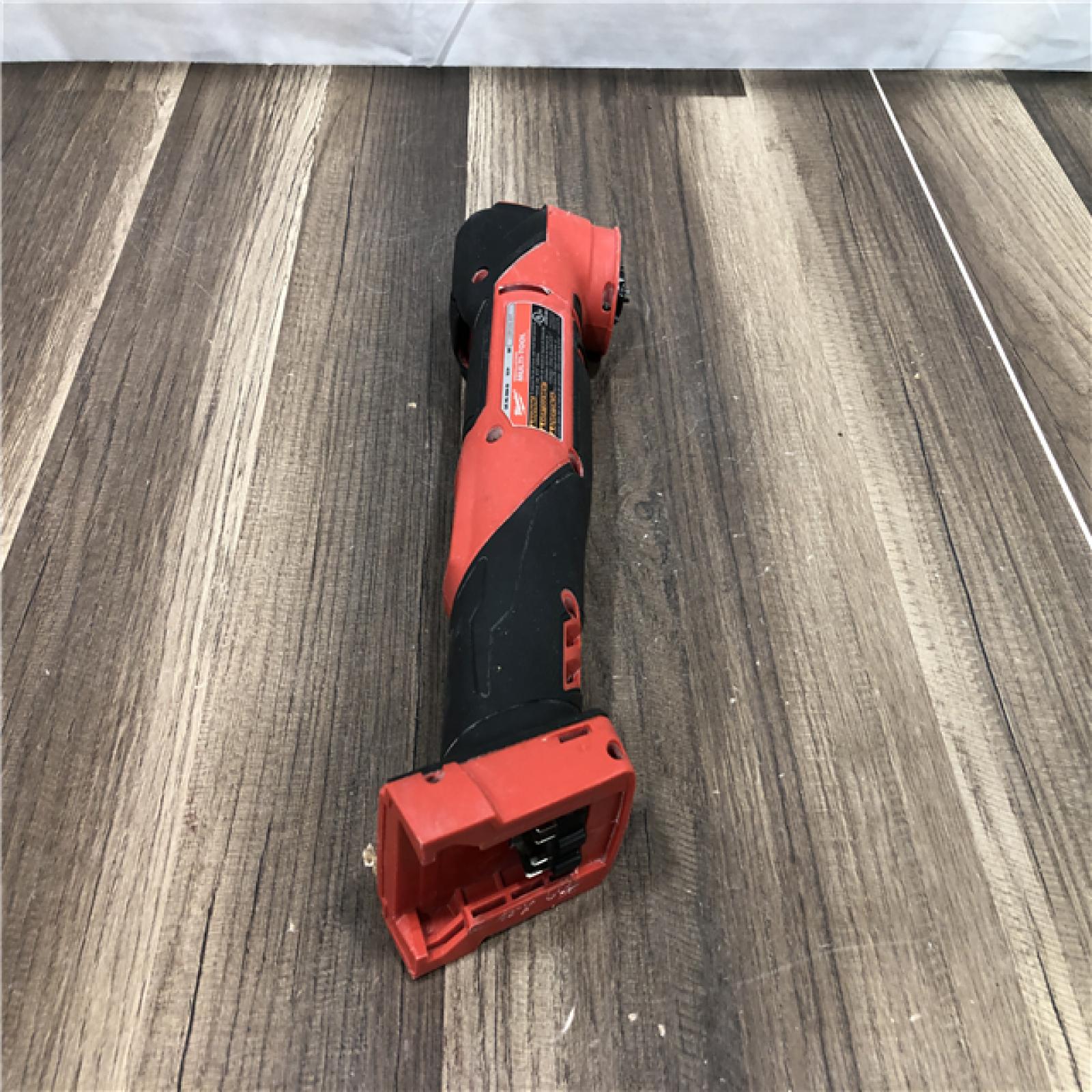 AS-IS Milwaukee FUEL 18V Lithium-Ion Cordless Brushless Oscillating Multi-Tool (Tool-Only)