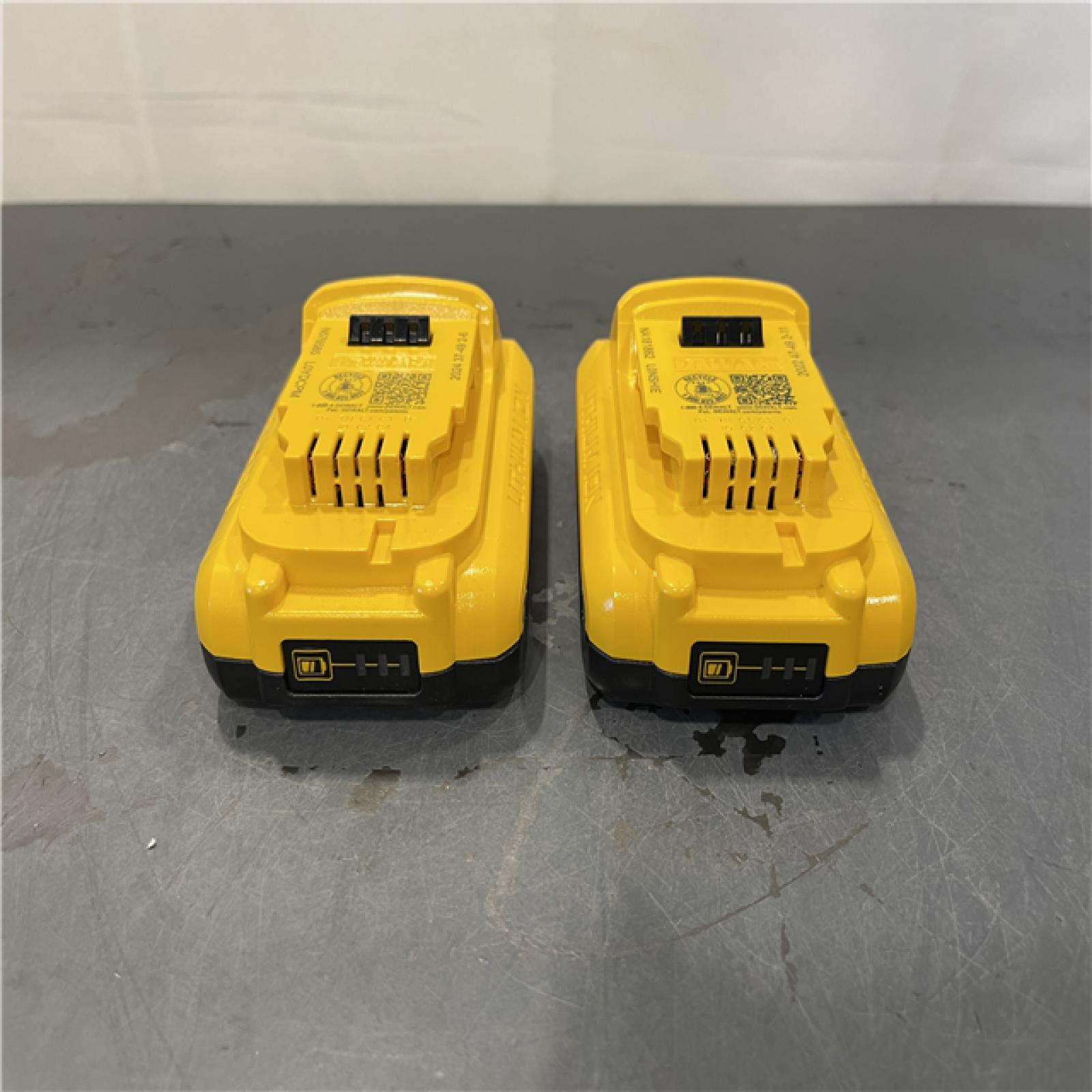 AS-IS - Dewalt 20-Volt MAX Lithium-Ion 4.0 Ah Compact Battery Pack
