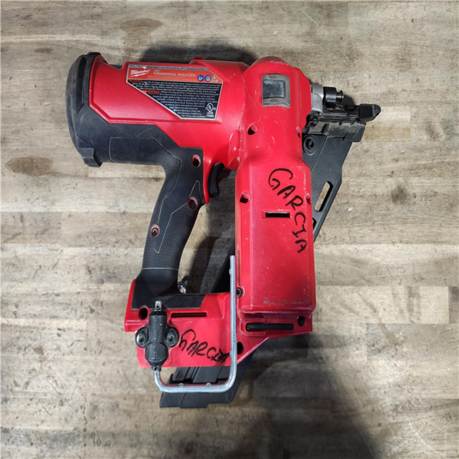 HOUSTON LOCATION - AS-IS Milwaukee M18 FUEL 30 Degree Framing Nailer (TOOL ONLY)