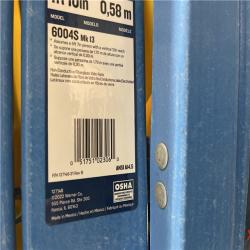 DALLAS LOCATION - WERNER 4ft Type I Fiberglass Step Ladder with Shelf 6004S PALLET-(14 UNITS)