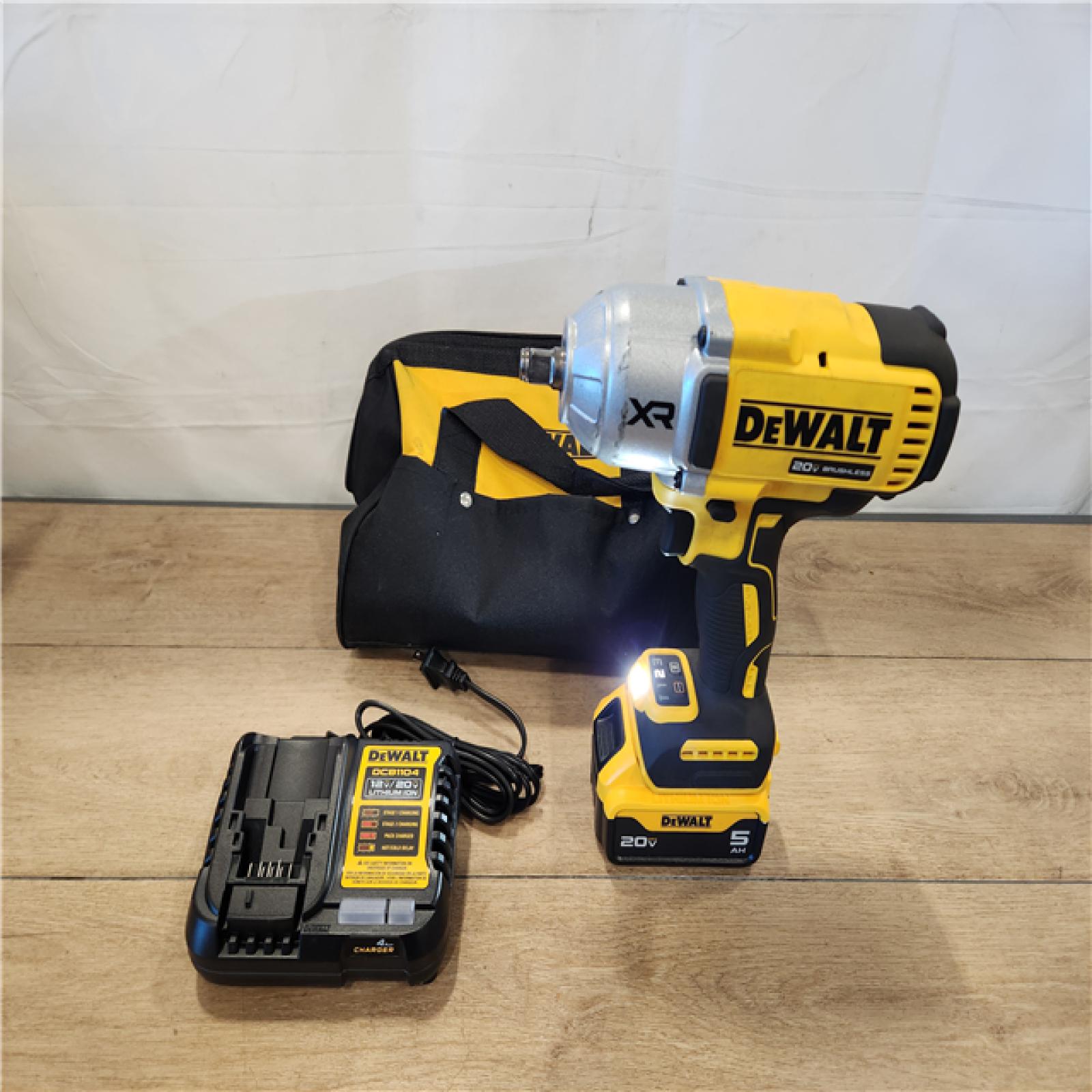 AS-IS- DEWALT 20V MAX Lithium-Ion Cordless 1/2 in. Impact Wrench Kit