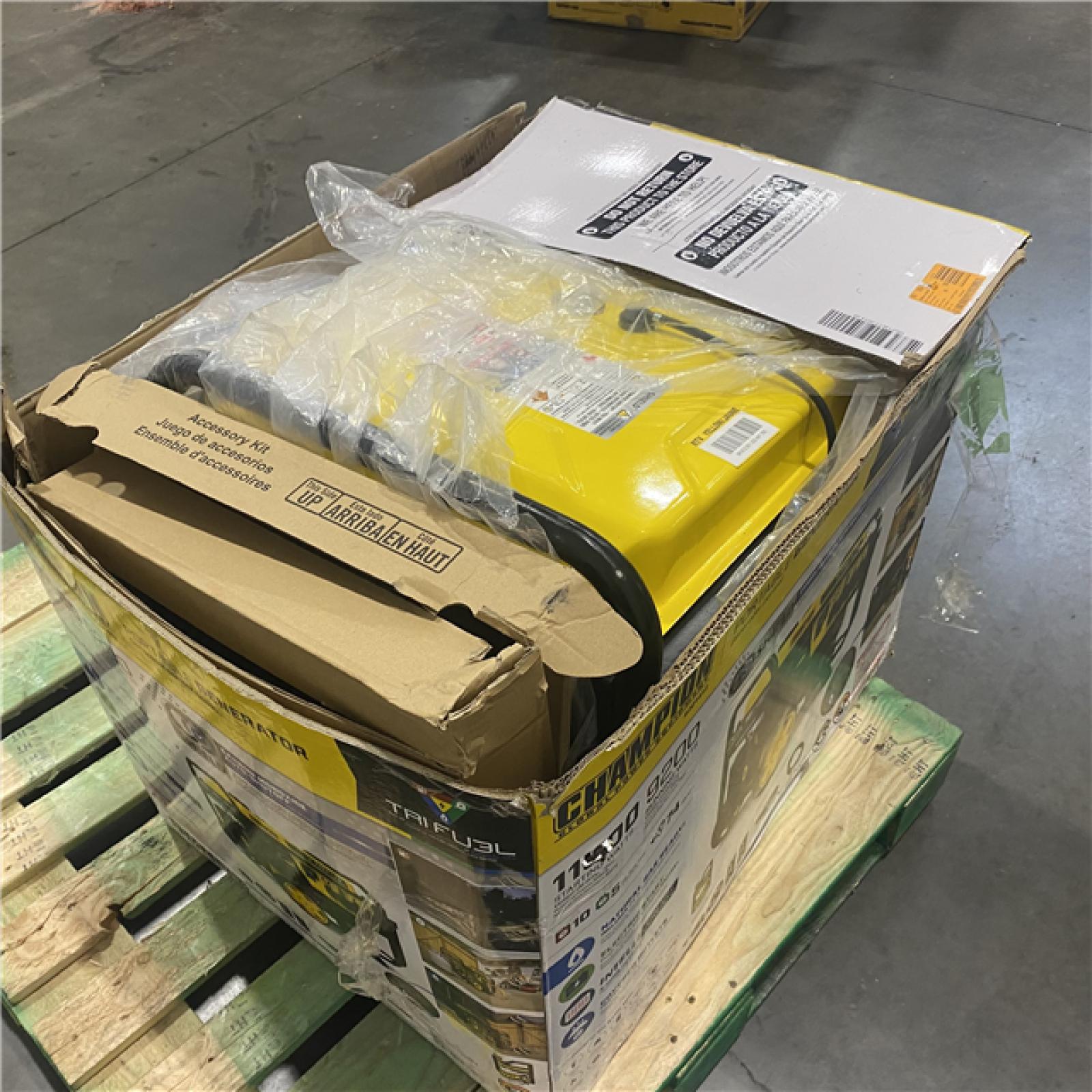 Dallas Location - As-Is Shop Champion Power Equipment 11 500/9200-Watt Fuel Portable Generator