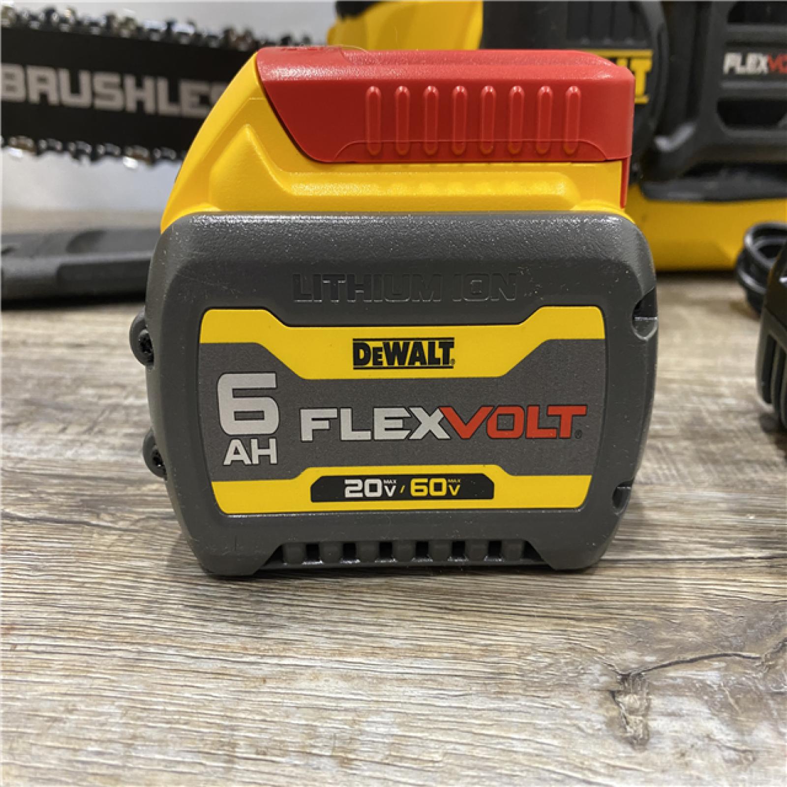 AS-IS DEWALT FLEXVOLT 60V MAX 16in. Brushless Cordless Battery Powered Chainsaw Kit
