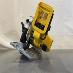 AS-IS - Dewalt 20V MAX* 6-1/2 in. Brushless Cordless Circular Saw (Tool Only)