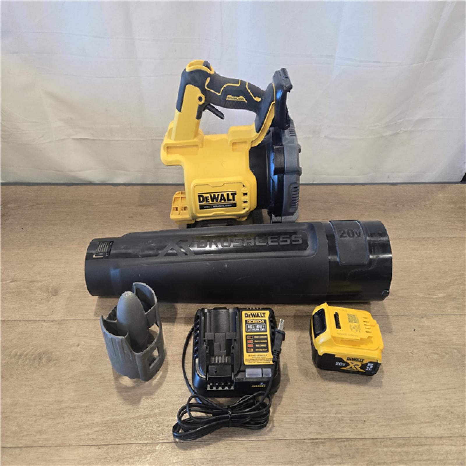 AS-IS DEWALT 20V MAX* XR Cordless Handheld Blower Kit