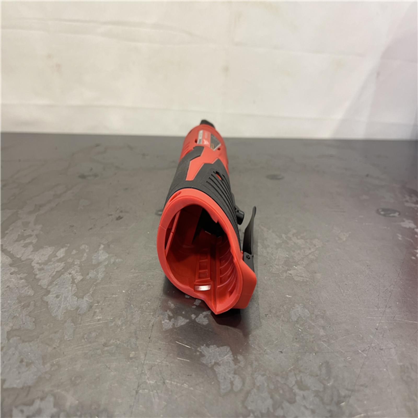 AS-IS- MILWAUKEE .38 in. M12 Cordless Ratchet (Tool-Only)