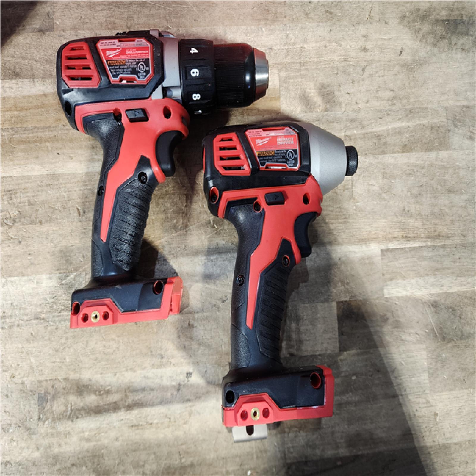 HOUSTON LOCATION - AS-IS Milwaukee M18 Brushed Cordless (2-Tool) Drill/Driver and Impact Driver Kit