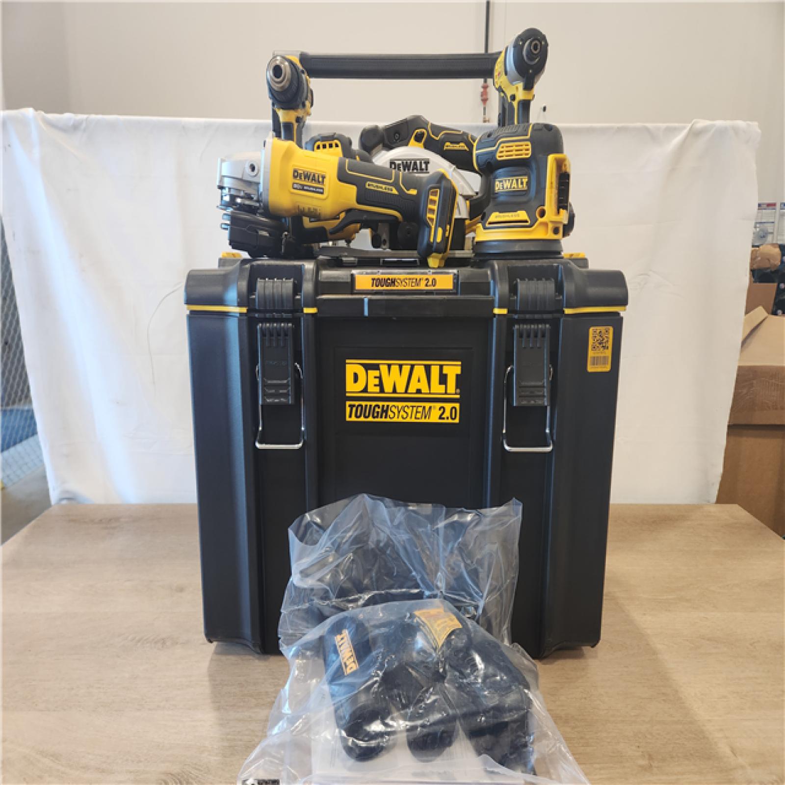 AS-IS- DEWALT 20V Lithium-Ion Cordless 6-Tool Combo Kit with 5.0 Ah and 2.0 Ah Batteries  Charger and Tough System 2.0 Rolling Toolbox