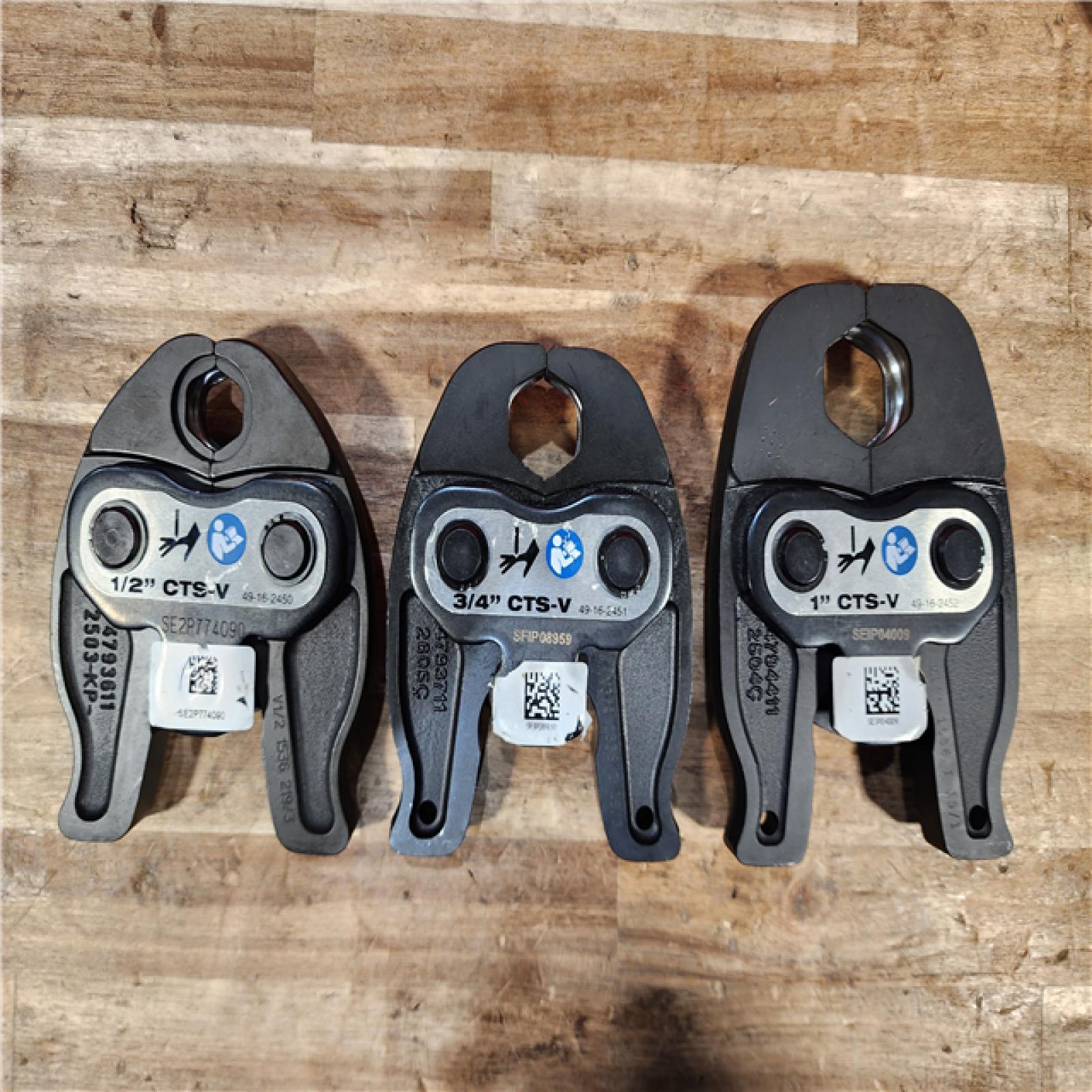 HOUSTON LOCATION - AS-IS (APPEARS LIKE NEW) M12 12-Volt Lithium-Ion Force Logic Cordless Press Tool Kit (3 Jaws Included) with Two 1.5 Ah Battery and Hard Case