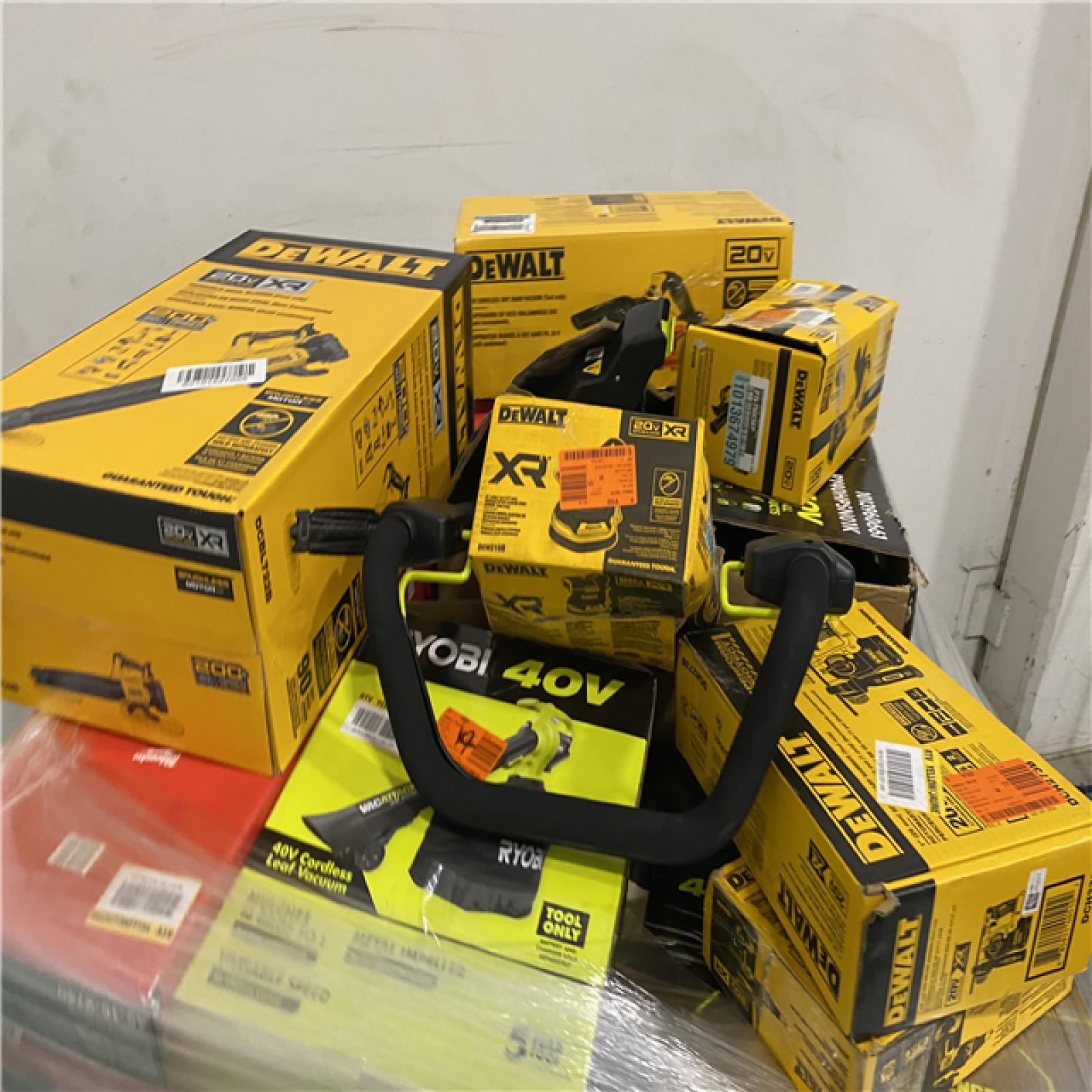 Dallas Location - As-Is Tool Pallet