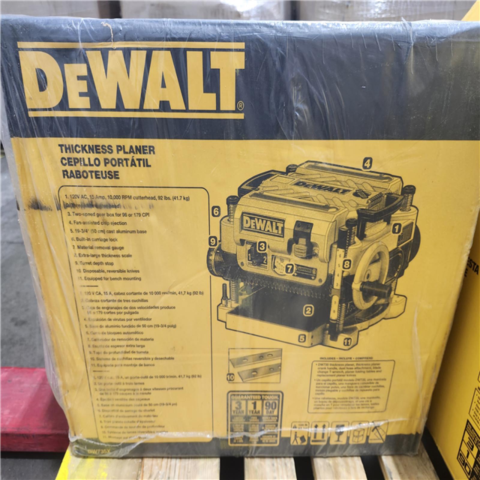 NEW-DEWALT 15 Amp Corded 13 in. Heavy-Duty 2-Speed Bench Planer
