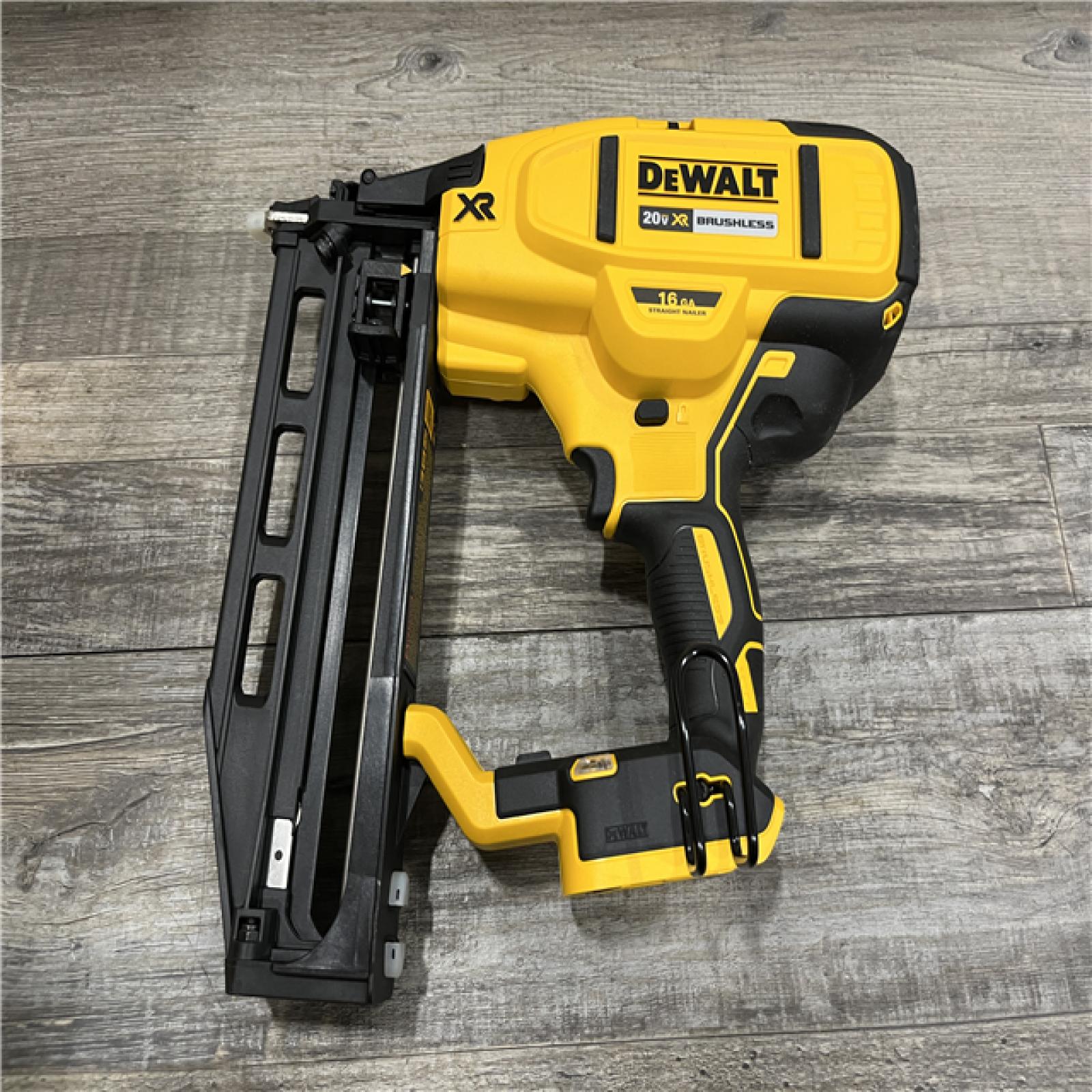 AS-IS DEWALT 20V MAX XR 16-Gauge Lithium-Ion Cordless Finish Nailer (Tool Only)