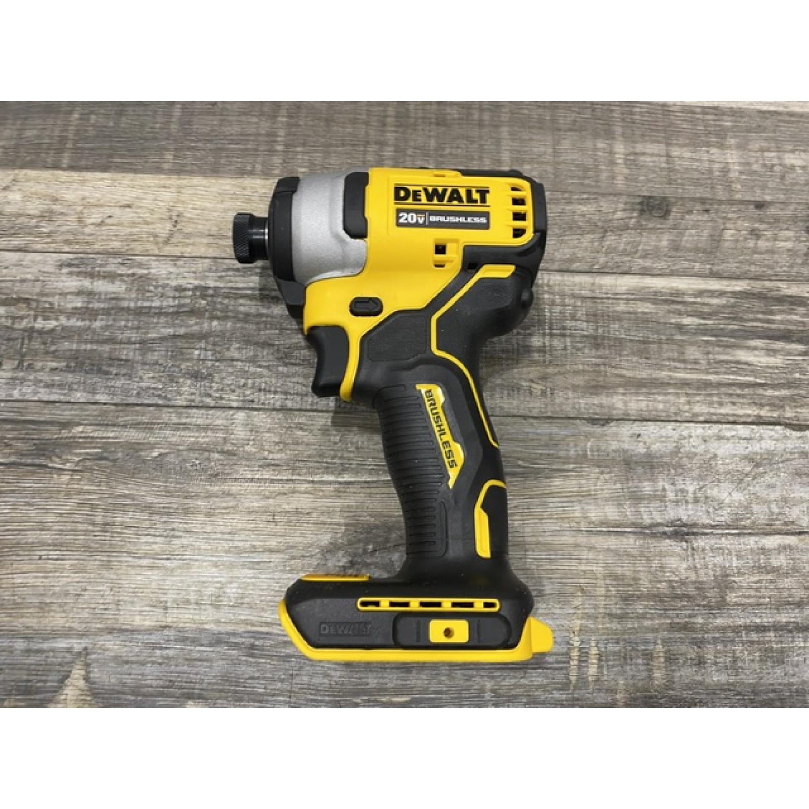 AS-IS DEWALT Atomic 20V Max Lithium-Ion Brushless Cordless Compact 1/4 in. Impact Driver Kit