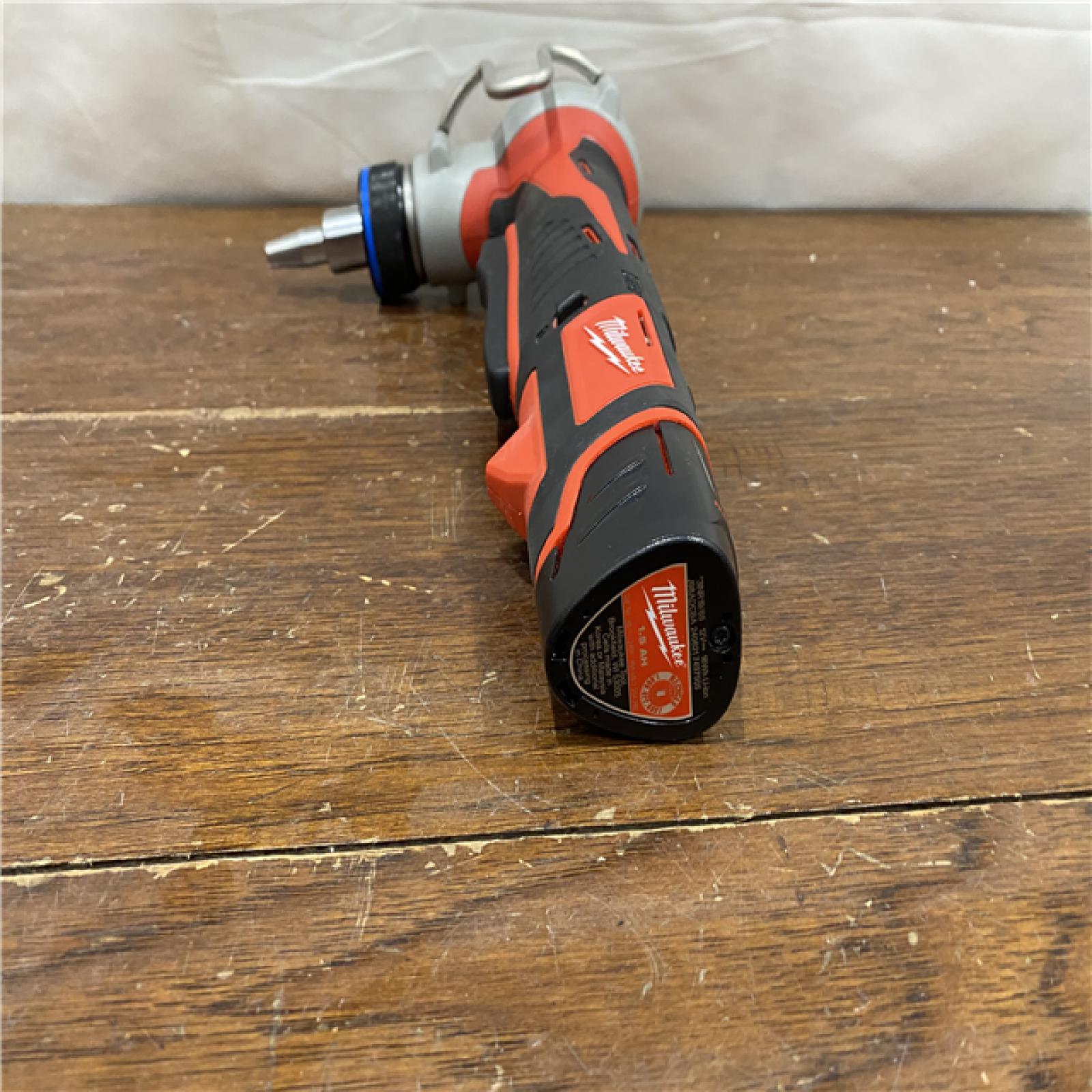 AS-IS M12 12-Volt Lithium-Ion Cordless PEX Expansion Tool Kit with (2) 1.5 Ah Batteries, (3) Expansion Heads and Hard Case
