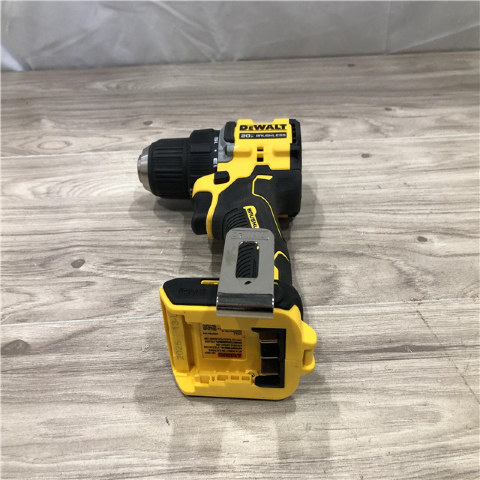 AS-IS DEWALT Atomic 20V Lithium-Ion Cordless Compact 1/2 in. Drill/Driver Kit